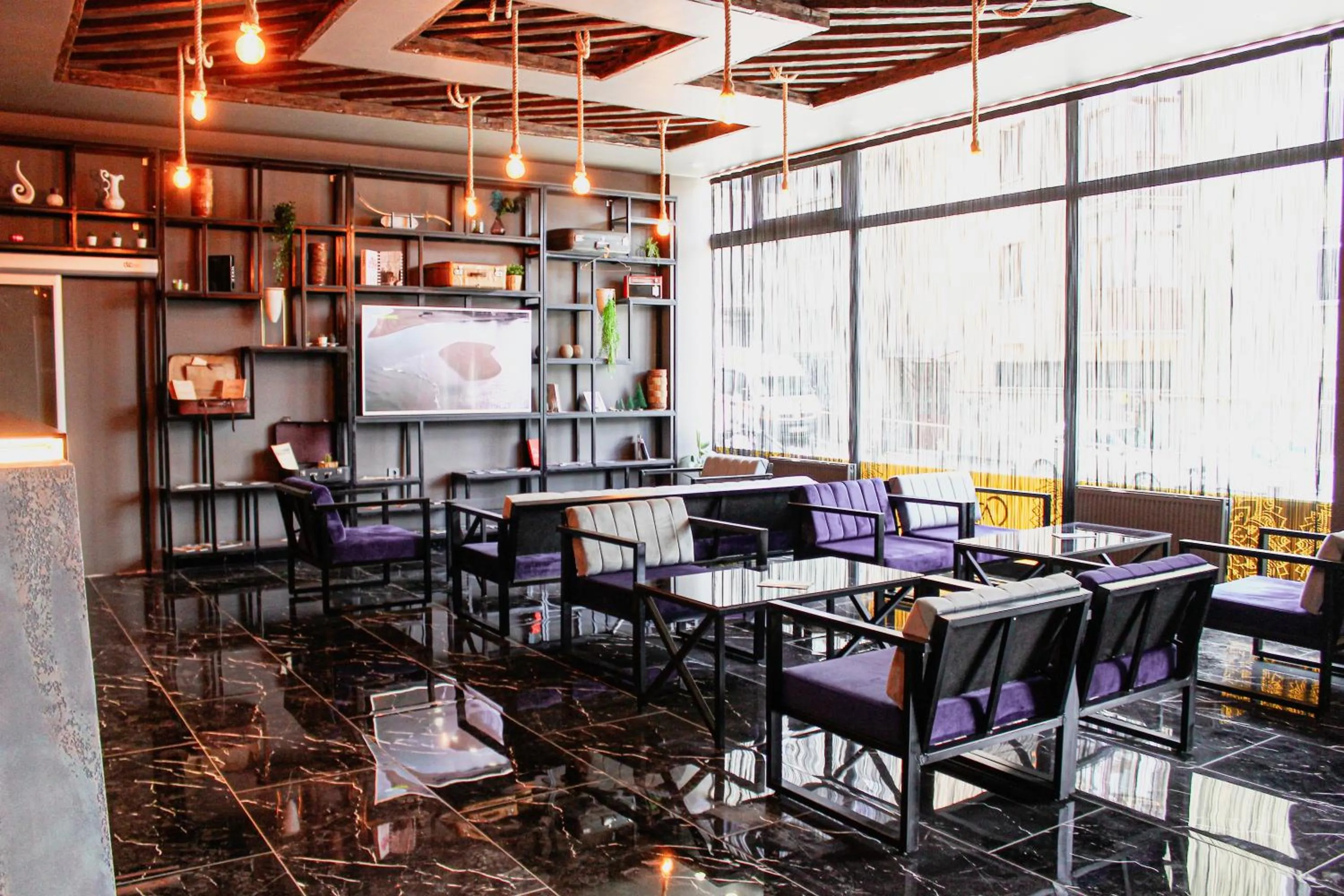 TV and multimedia in Grand Catalkaya Hotel