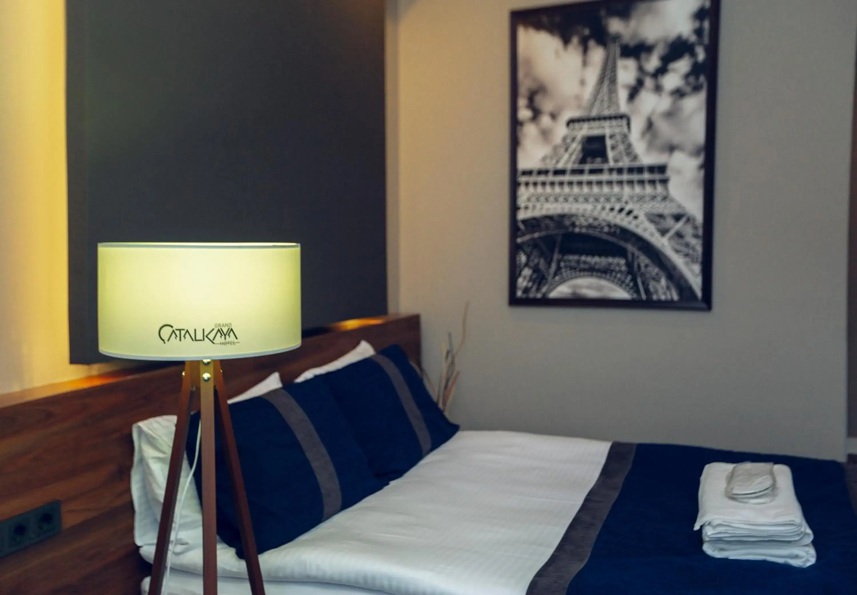 Bedroom, Bed in Grand Catalkaya Hotel Bedroom, Bed in Grand Catalkaya Hotel