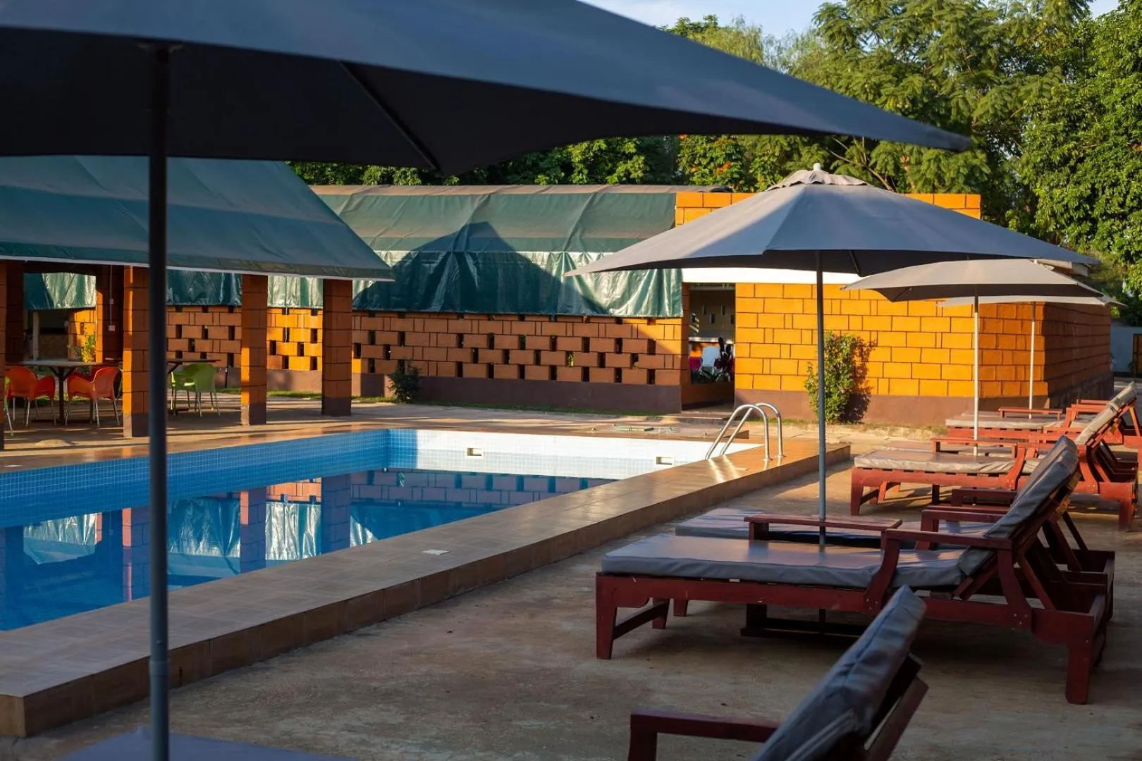 Swimming pool in Kilimanjaro Snow Peak Hotel