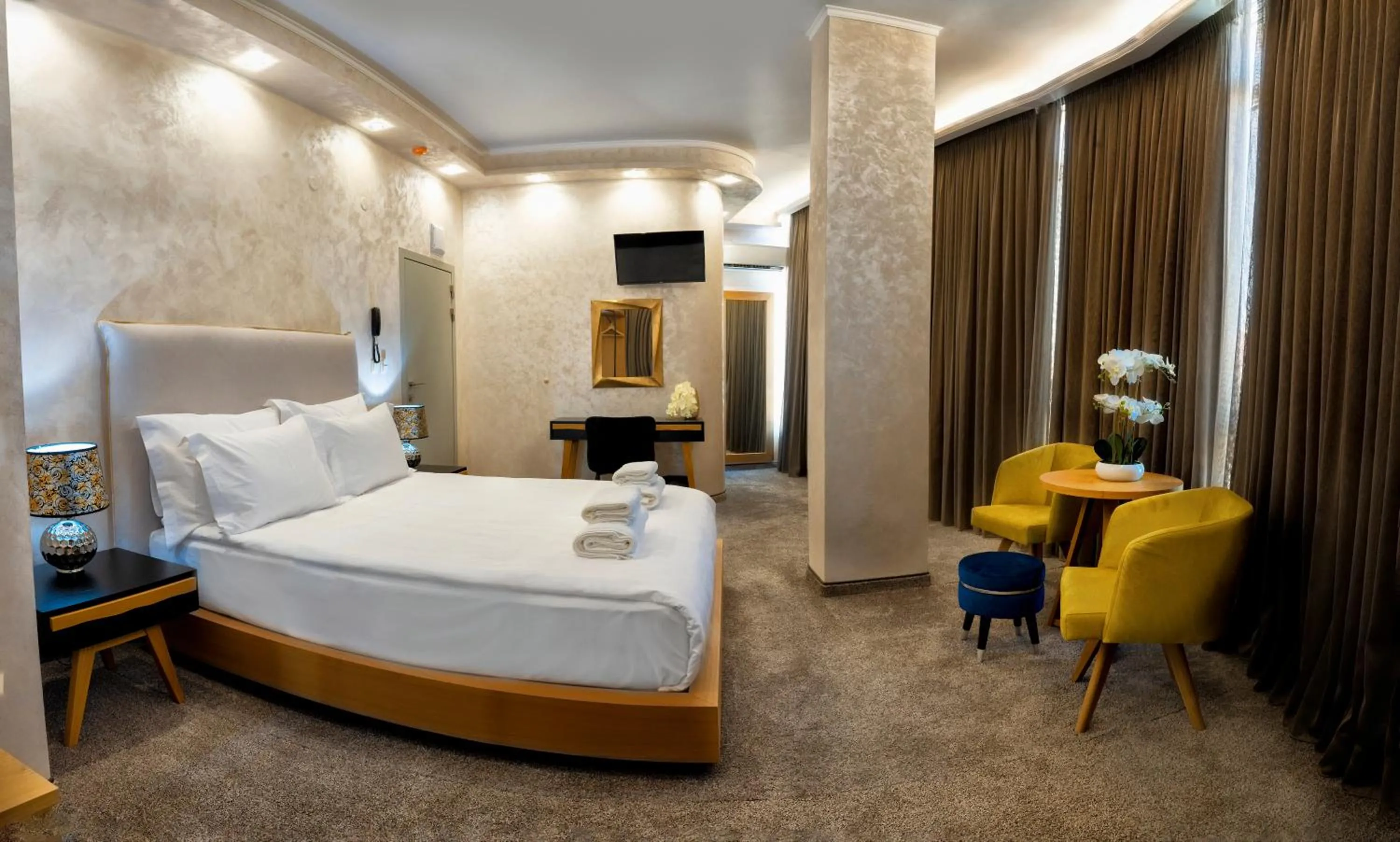 Photo of the whole room, Bed in Hotel CITY Petrich
