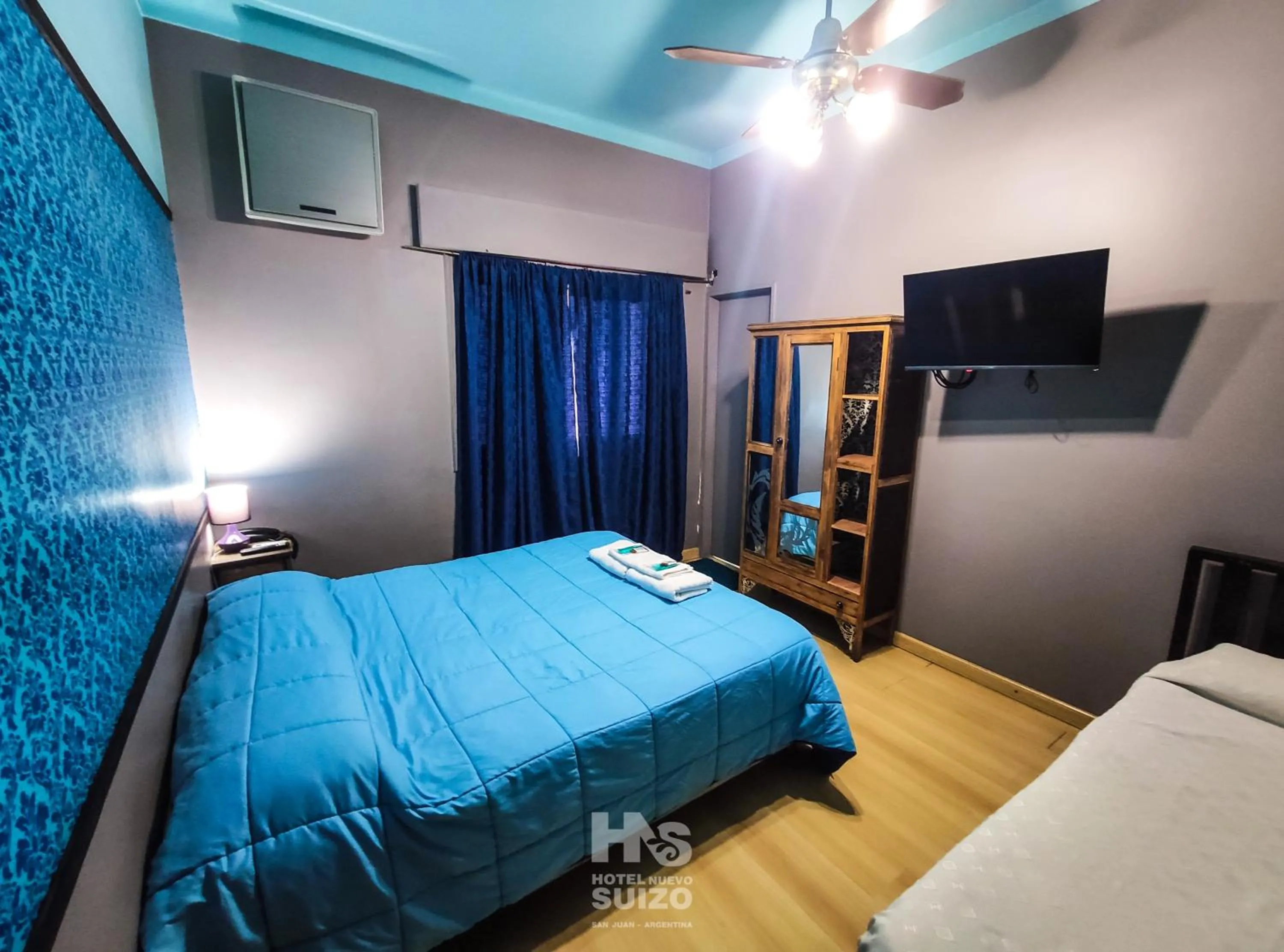 Standard Triple Room in Hotel Nuevo Suizo