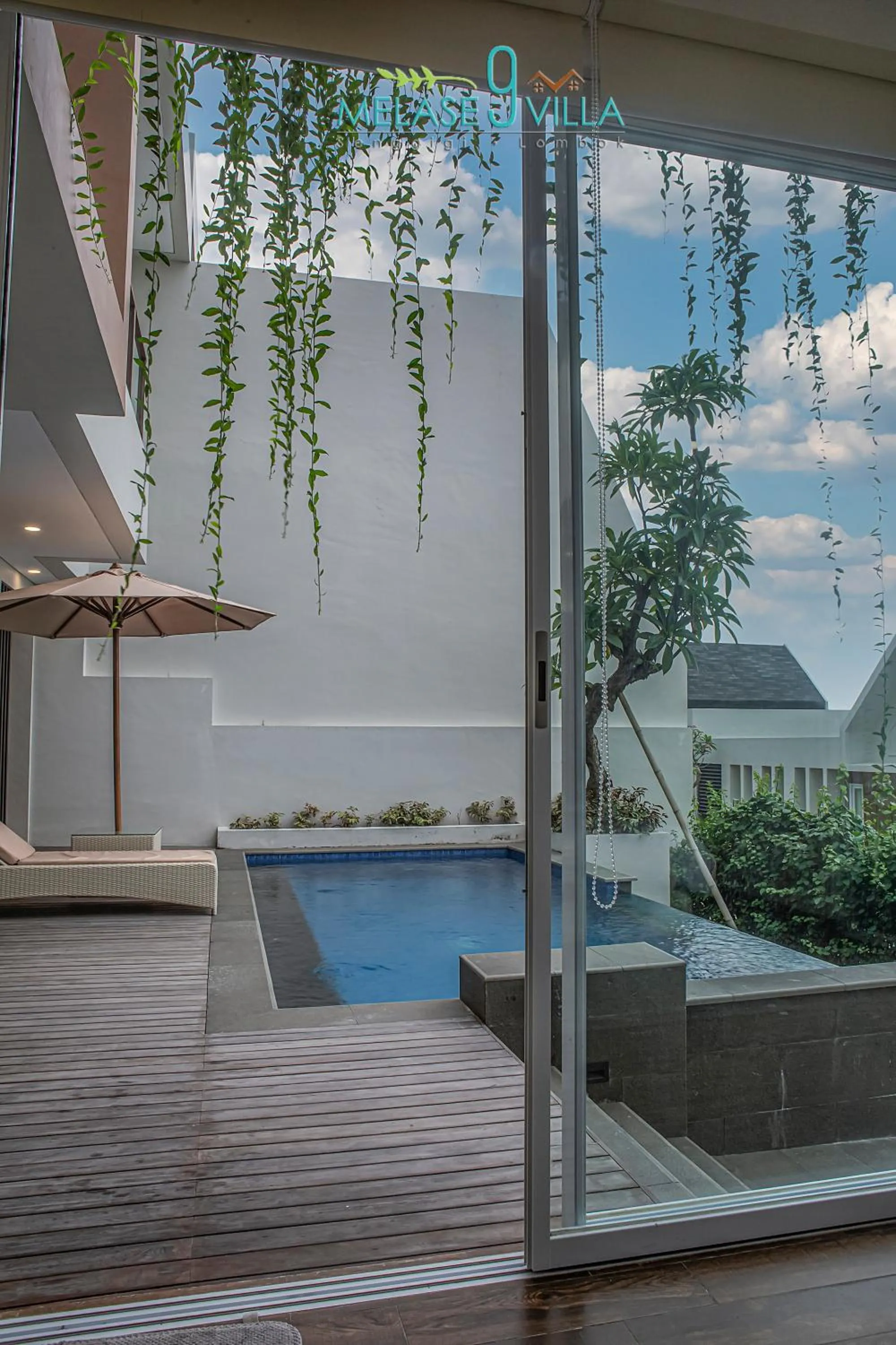 Pool view in Melase 9 Villa, Senggigi