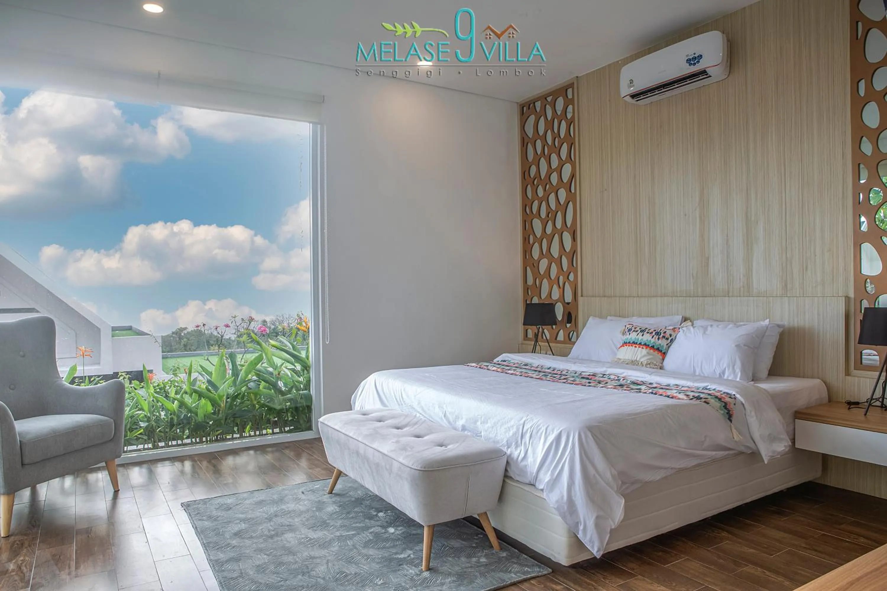 Photo of the whole room, Bed in Melase 9 Villa, Senggigi