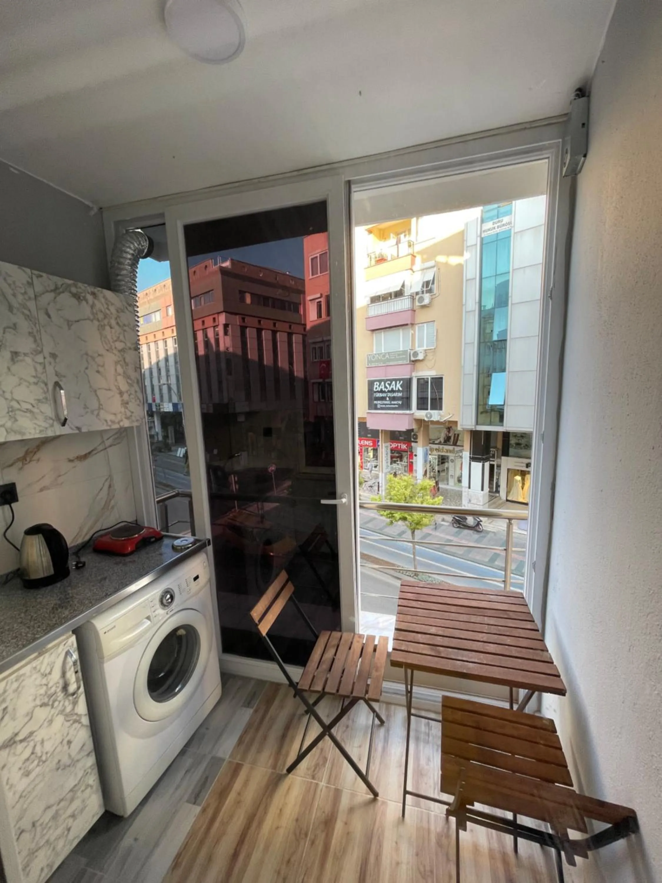 Kitchen or kitchenette in ERSOY EGE APART OTEL