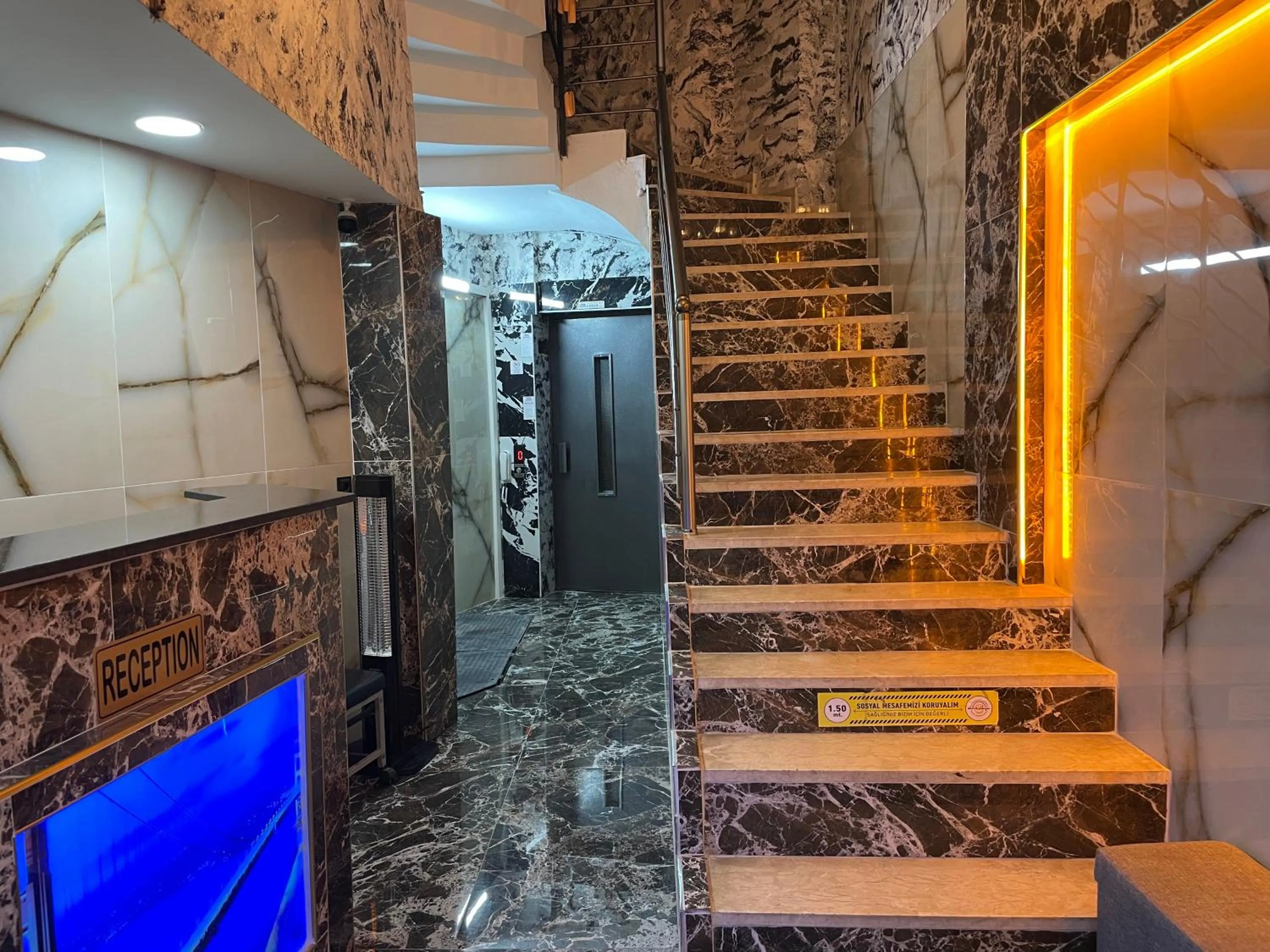 Lobby or reception in ERSOY EGE APART OTEL