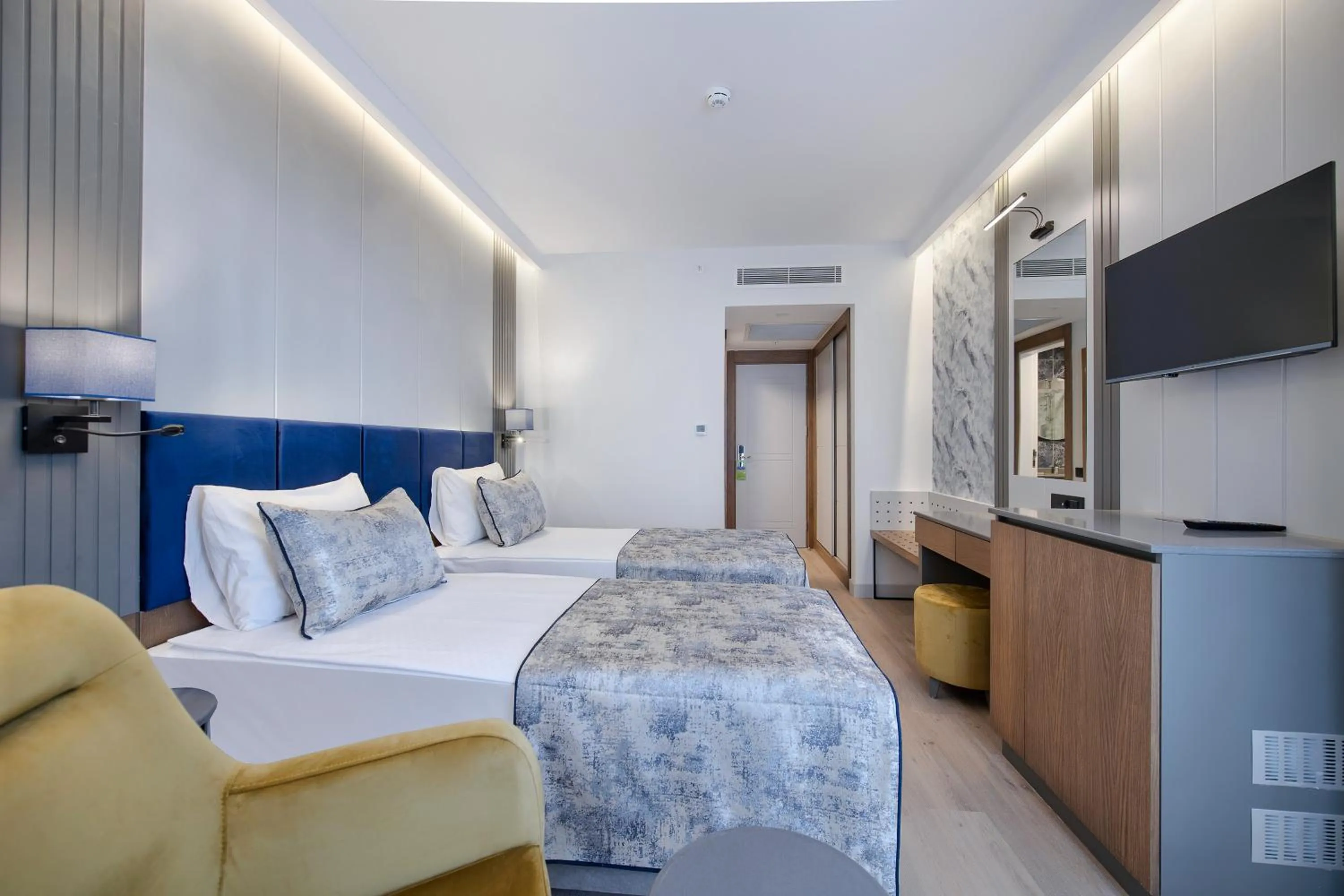 Photo of the whole room, Bed in Sealife Kemer Resort Hotel - Ultra All Inclusive