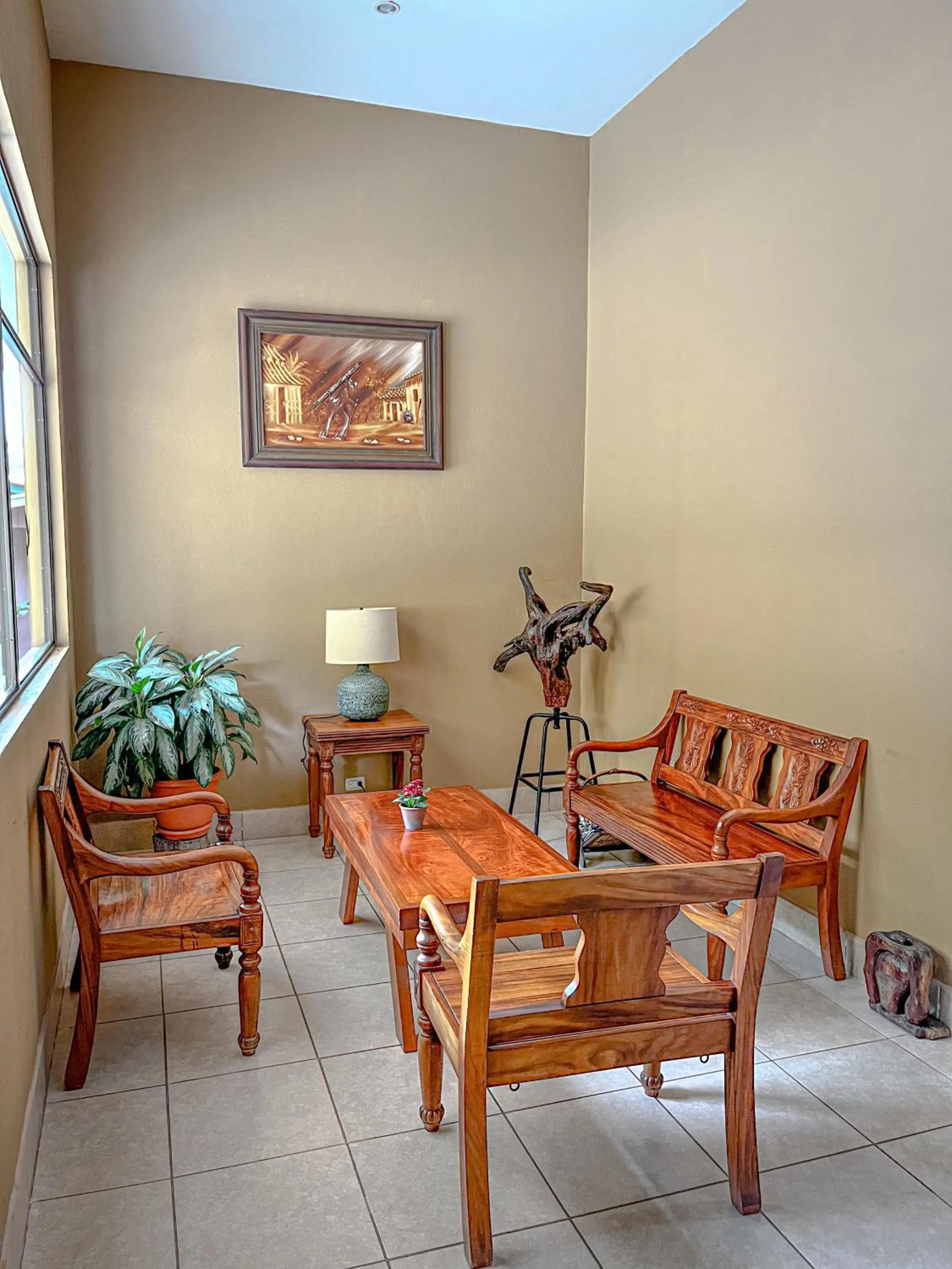 Lobby or reception in Hotel Montaña Monteverde