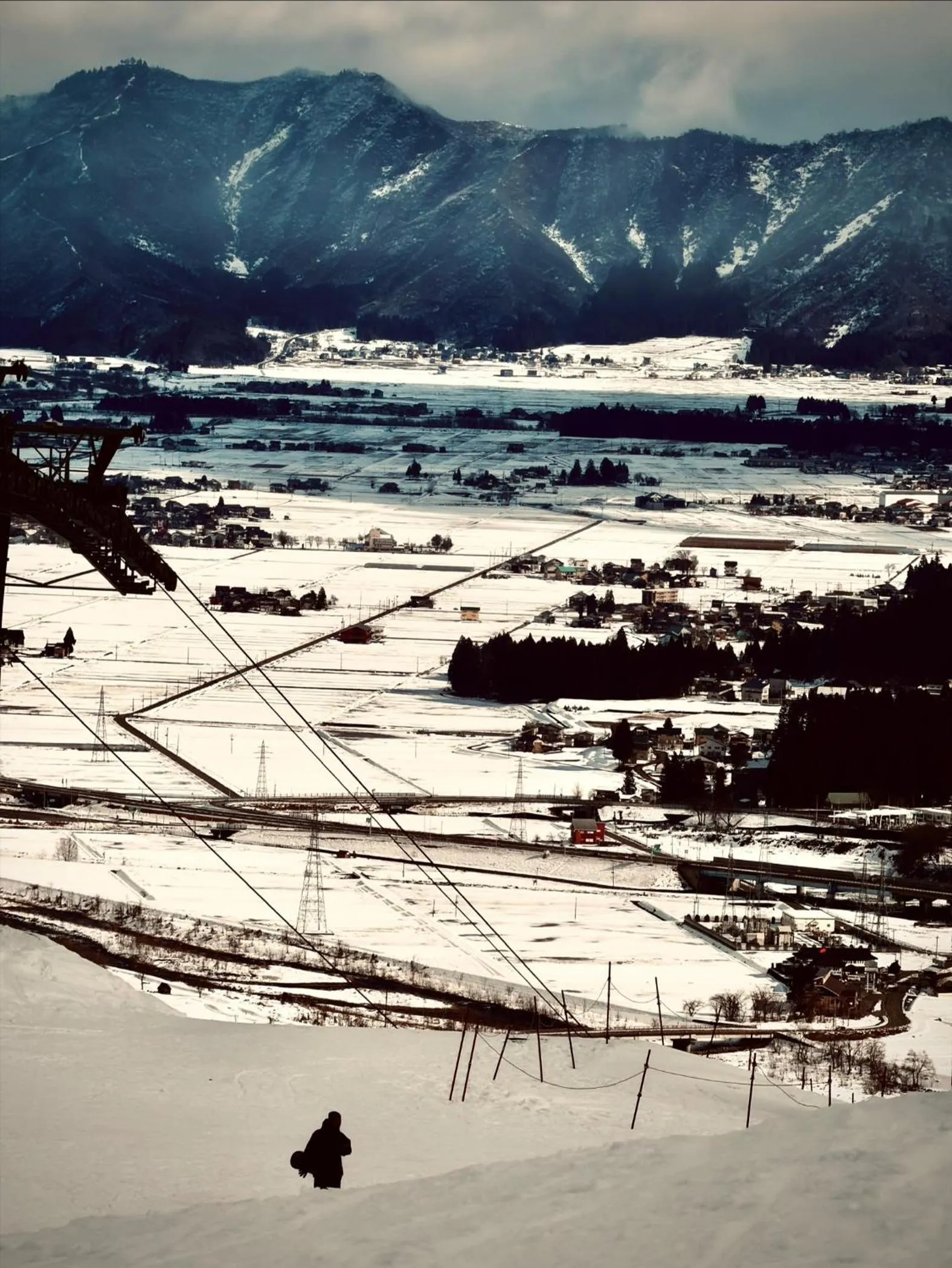 Day in Yuzawa Hotel New Fukudaya-ski in ski out