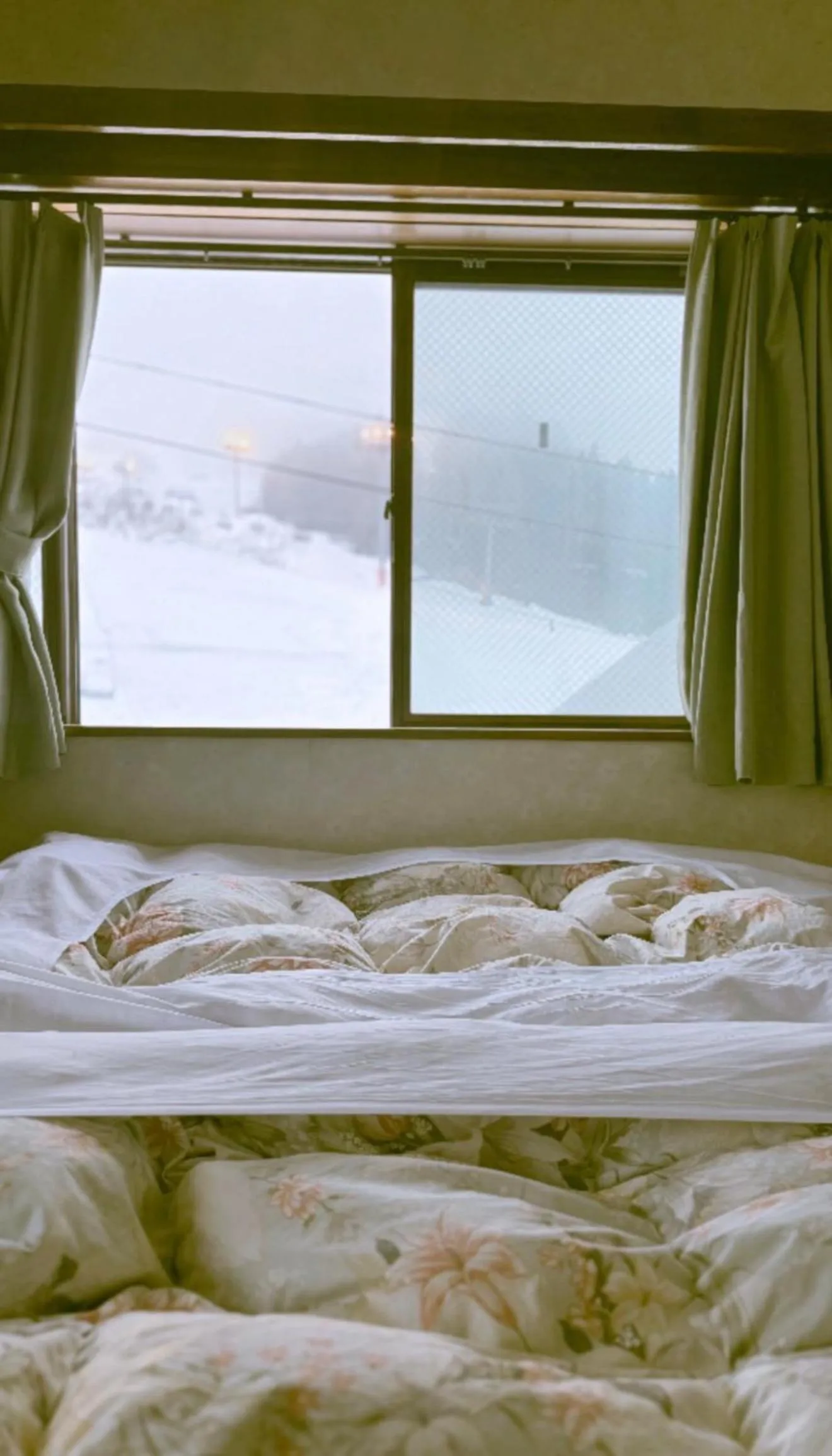 Bed in Yuzawa Hotel New Fukudaya-ski in ski out