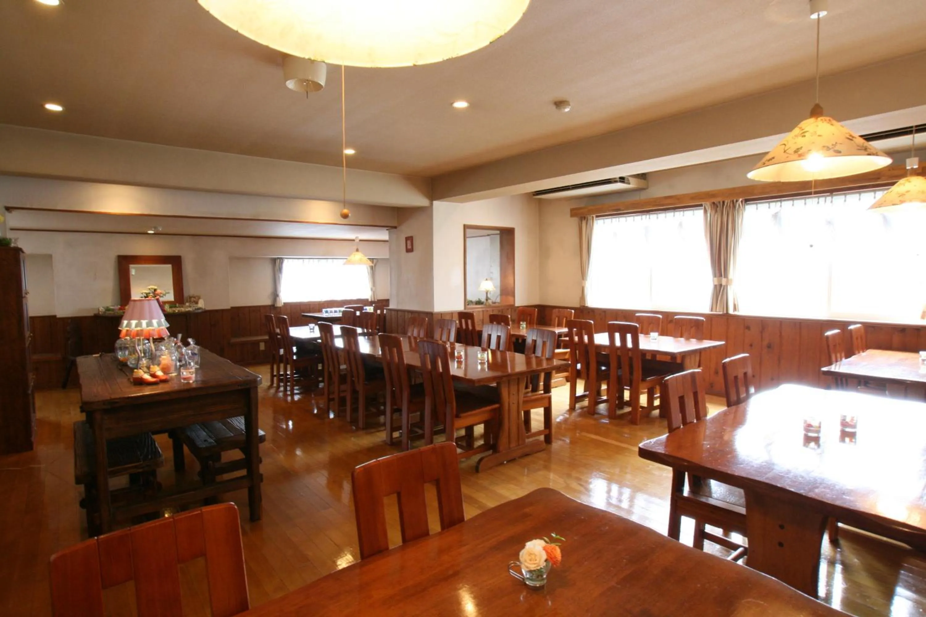 Restaurant/places to eat in Pension Oz