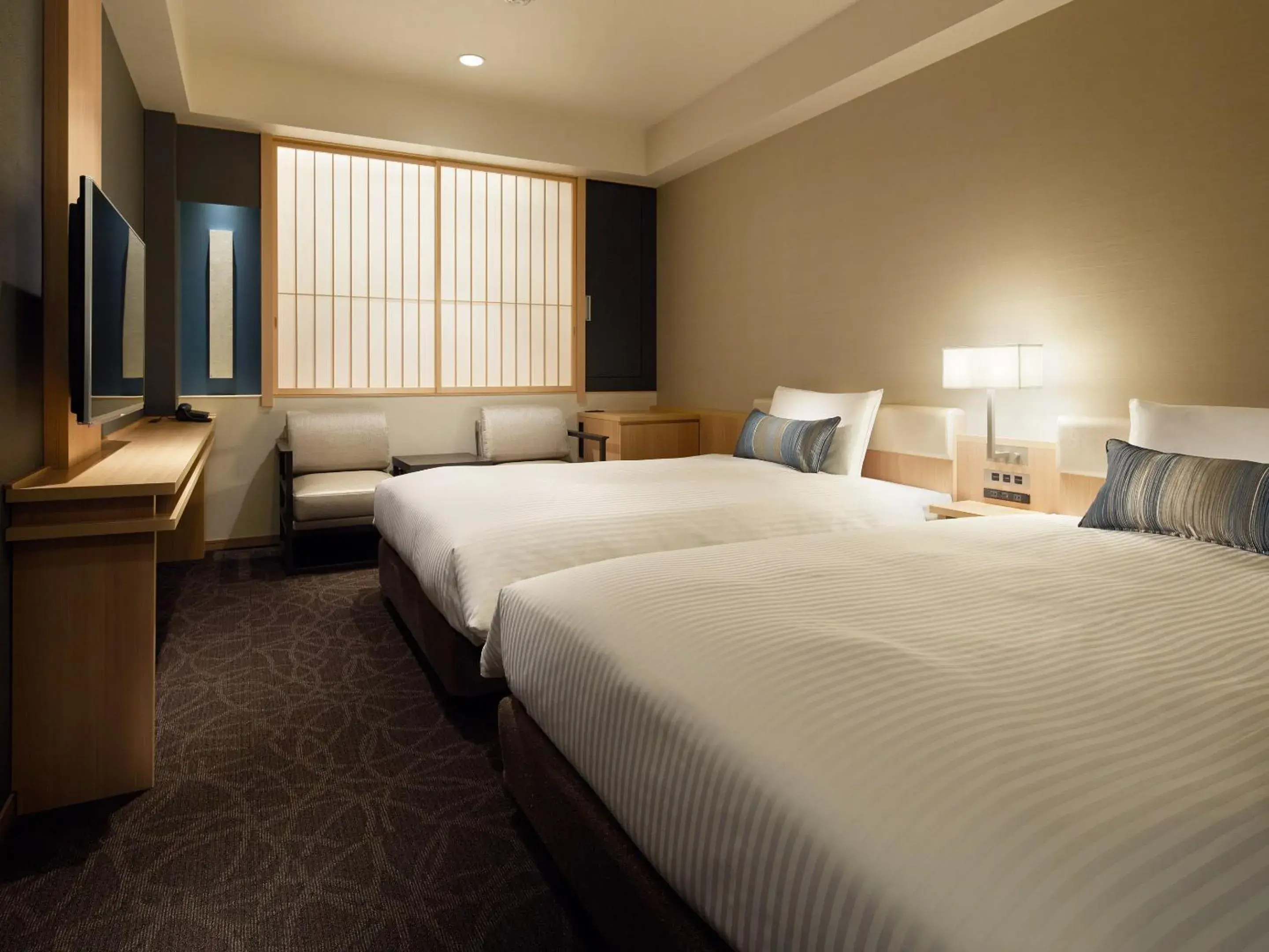 Photo of the whole room, Bed in Mitsui Garden Hotel Kyoto Shinmachi Bettei Photo of the whole room, Bed in Mitsui Garden Hotel Kyoto Shinmachi Bettei