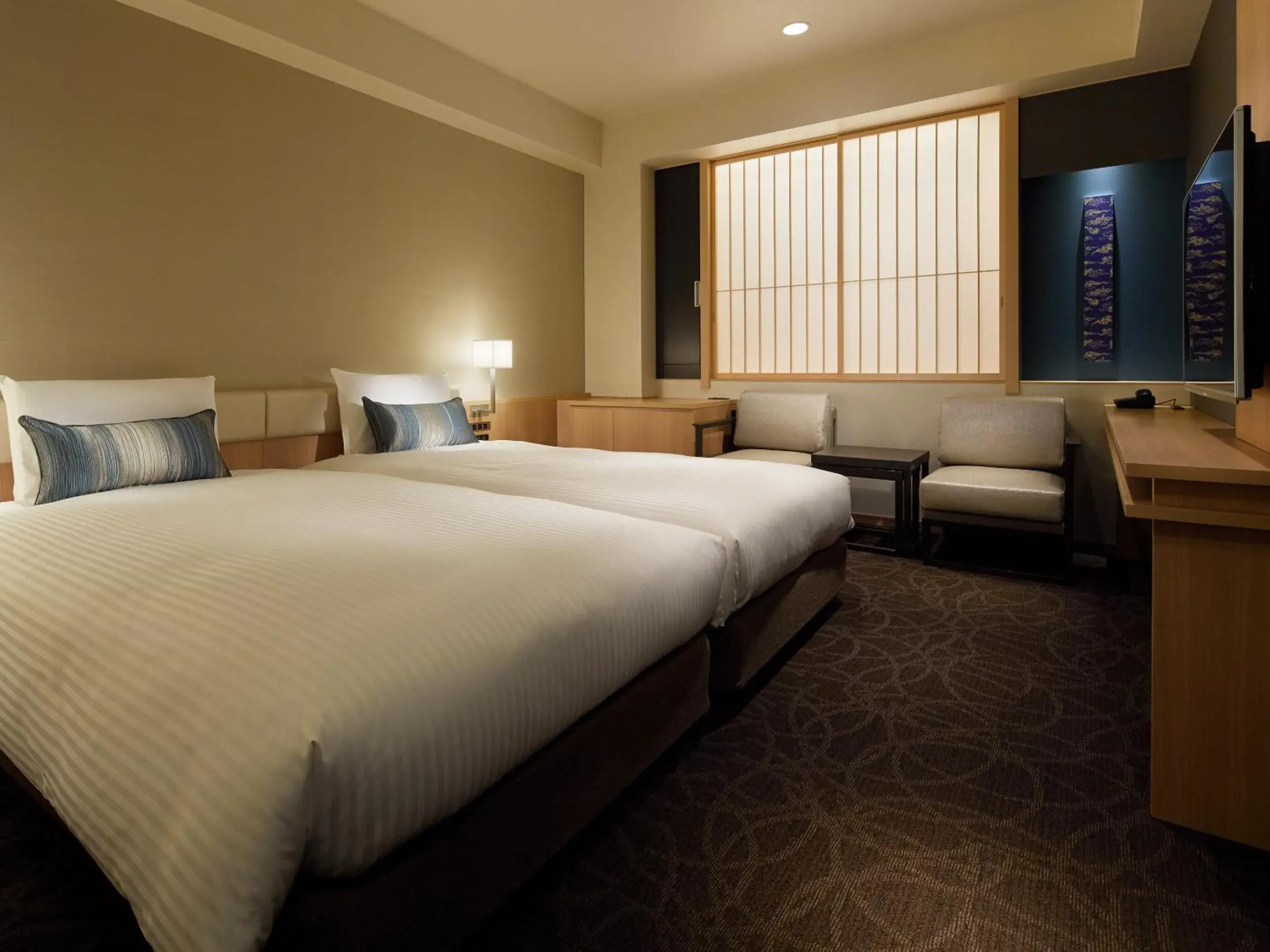 Photo of the whole room, Bed in Mitsui Garden Hotel Kyoto Shinmachi Bettei Photo of the whole room, Bed in Mitsui Garden Hotel Kyoto Shinmachi Bettei