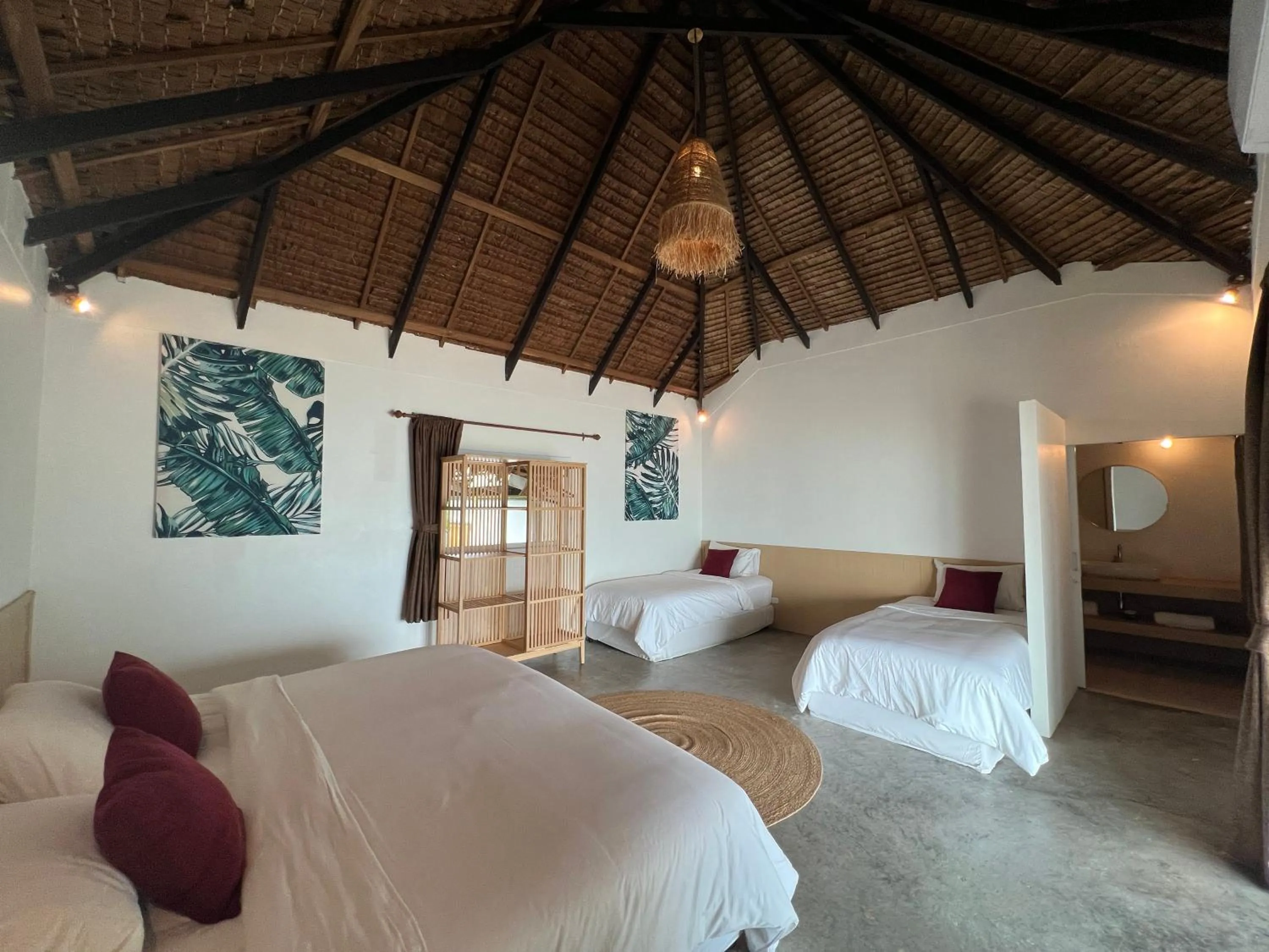 Bed in Sarana Bungalows