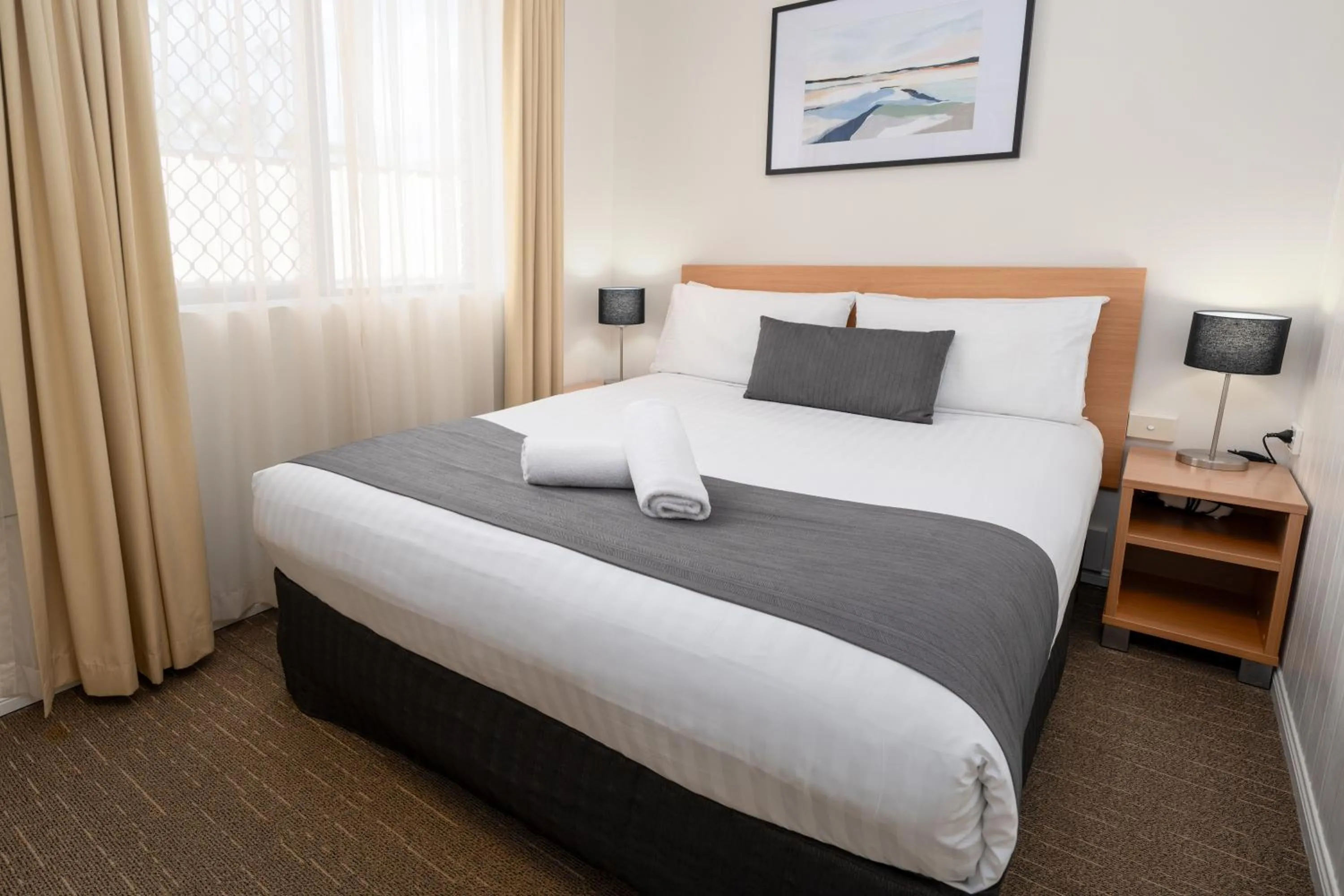 Bed in Best Western Tuscany on Tor Motor Inn