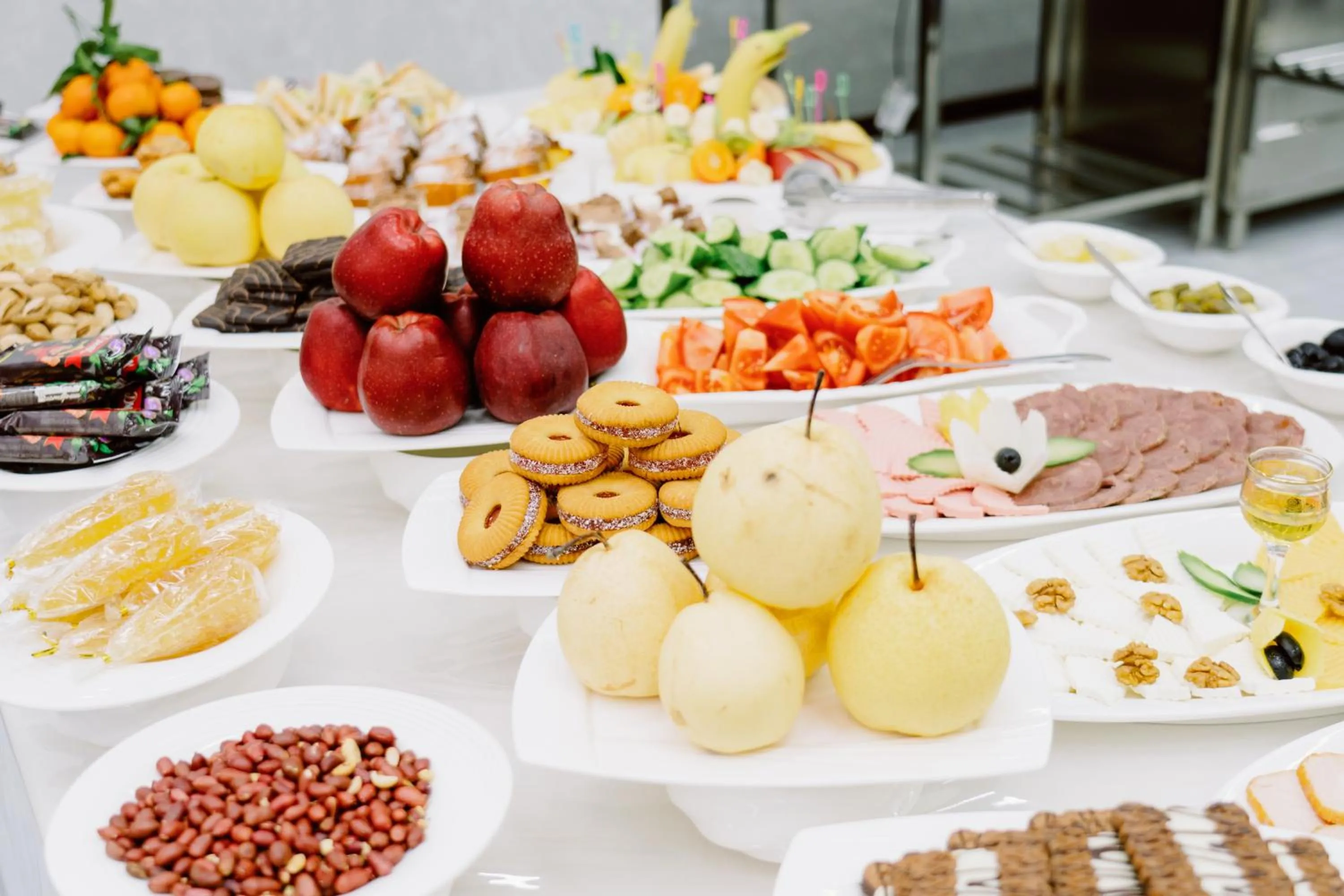 Breakfast in PGA Hotel Free Shuttle to Airport