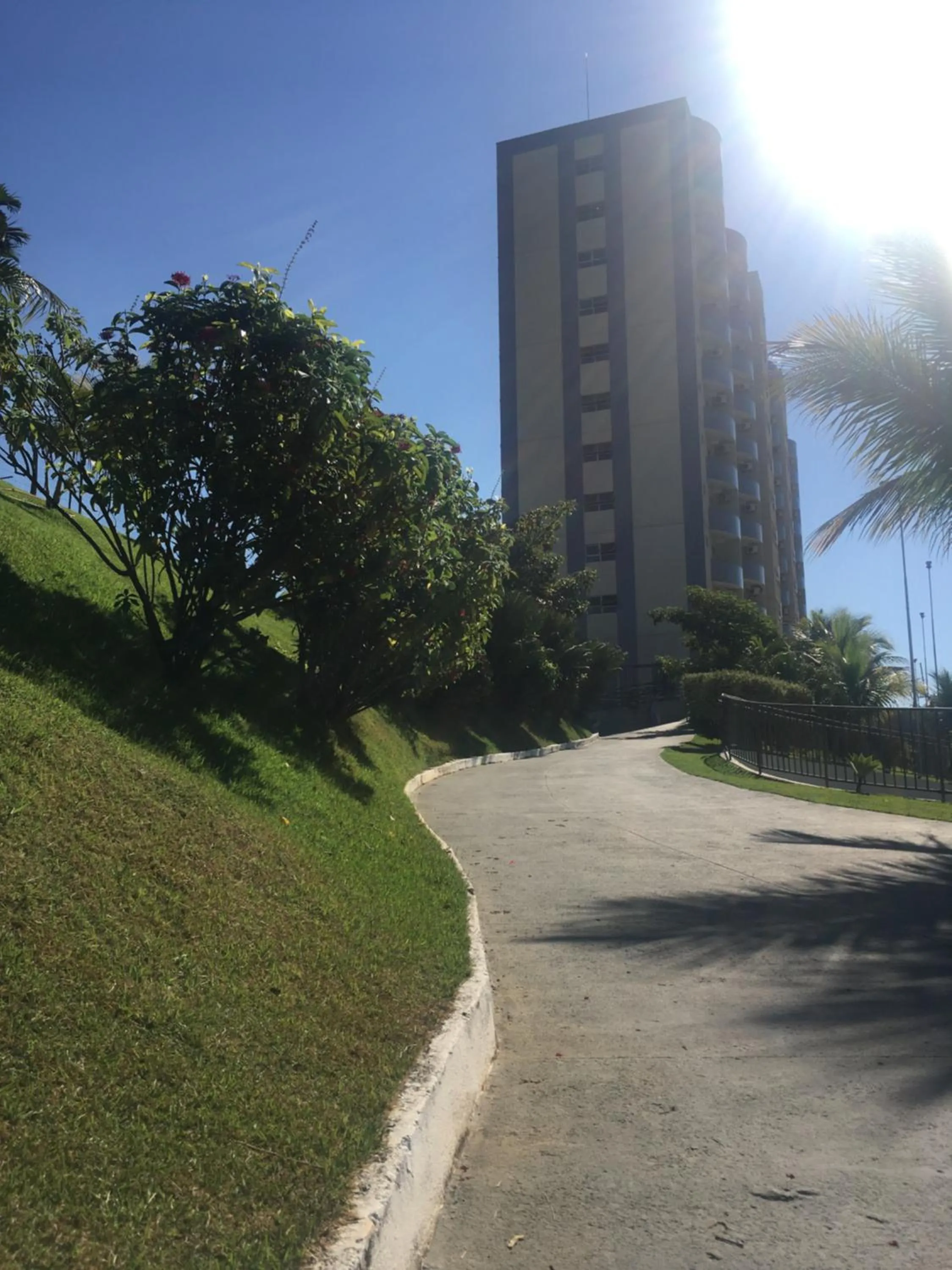 Hotel Golden Dolphin piscinas termais 24h
