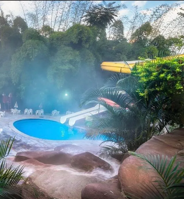 Swimming pool in Hotel Golden Dolphin piscinas termais 24h
