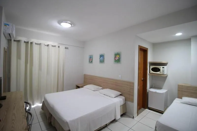 Bed in Hotel Golden Dolphin piscinas termais 24h
