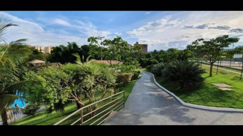 Garden view in Hotel Golden Dolphin piscinas termais 24h