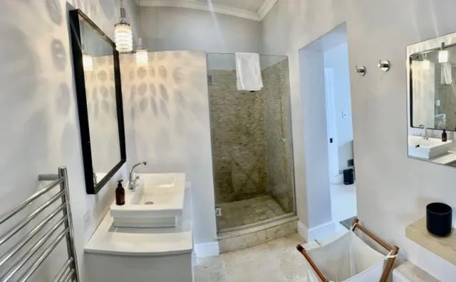 Bathroom in Sunset Farm Stellenbosch