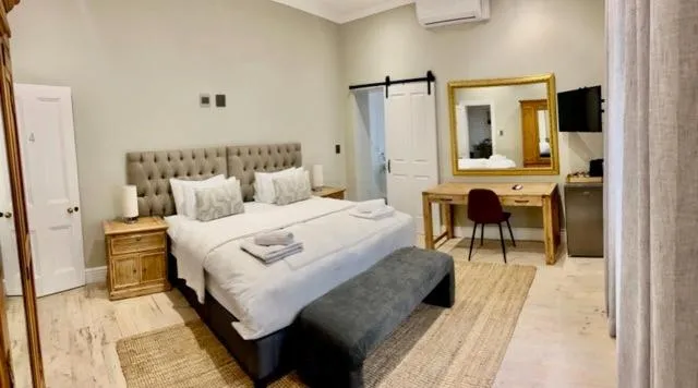 TV and multimedia, Bed in Sunset Farm Stellenbosch