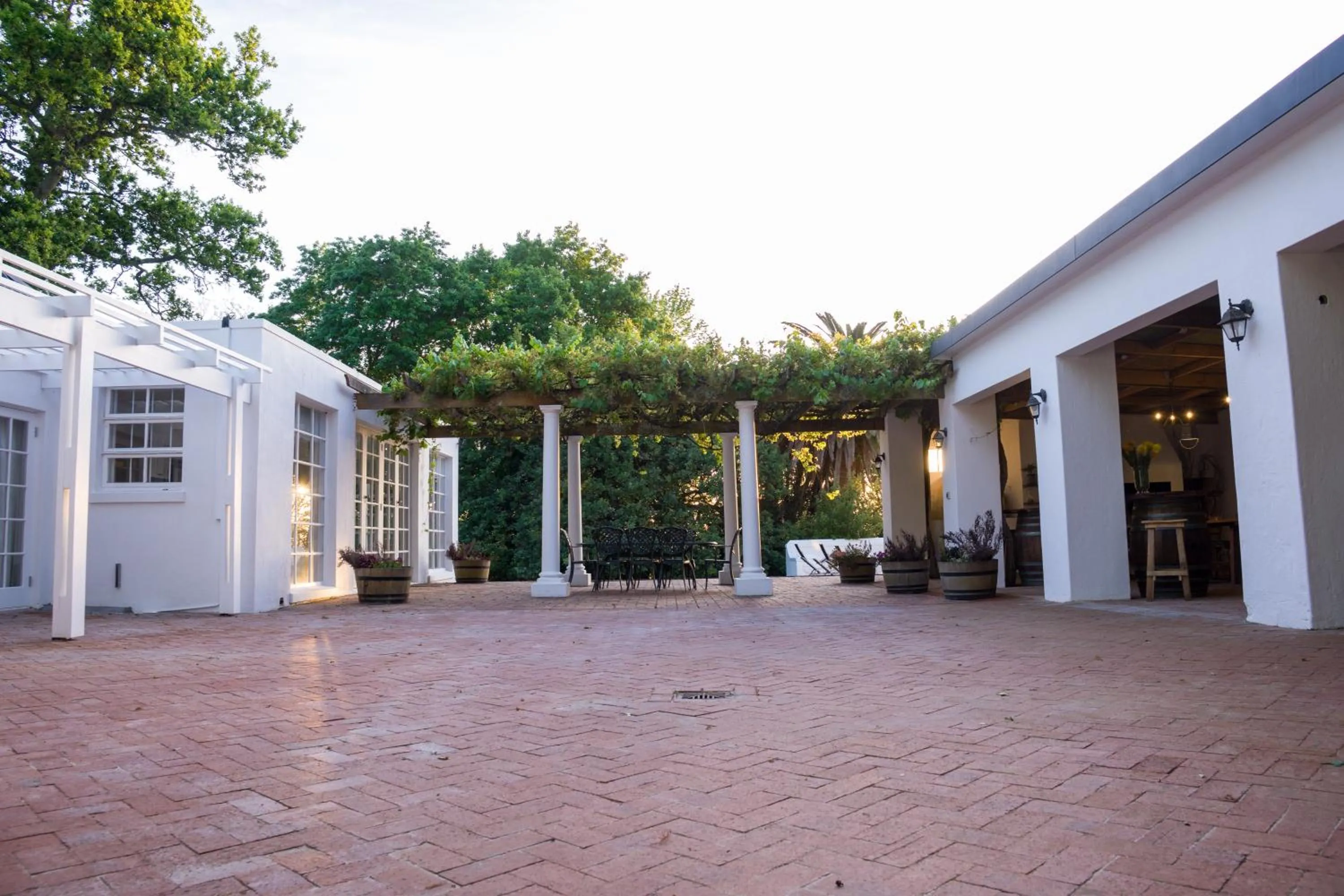 Property building in Sunset Farm Stellenbosch