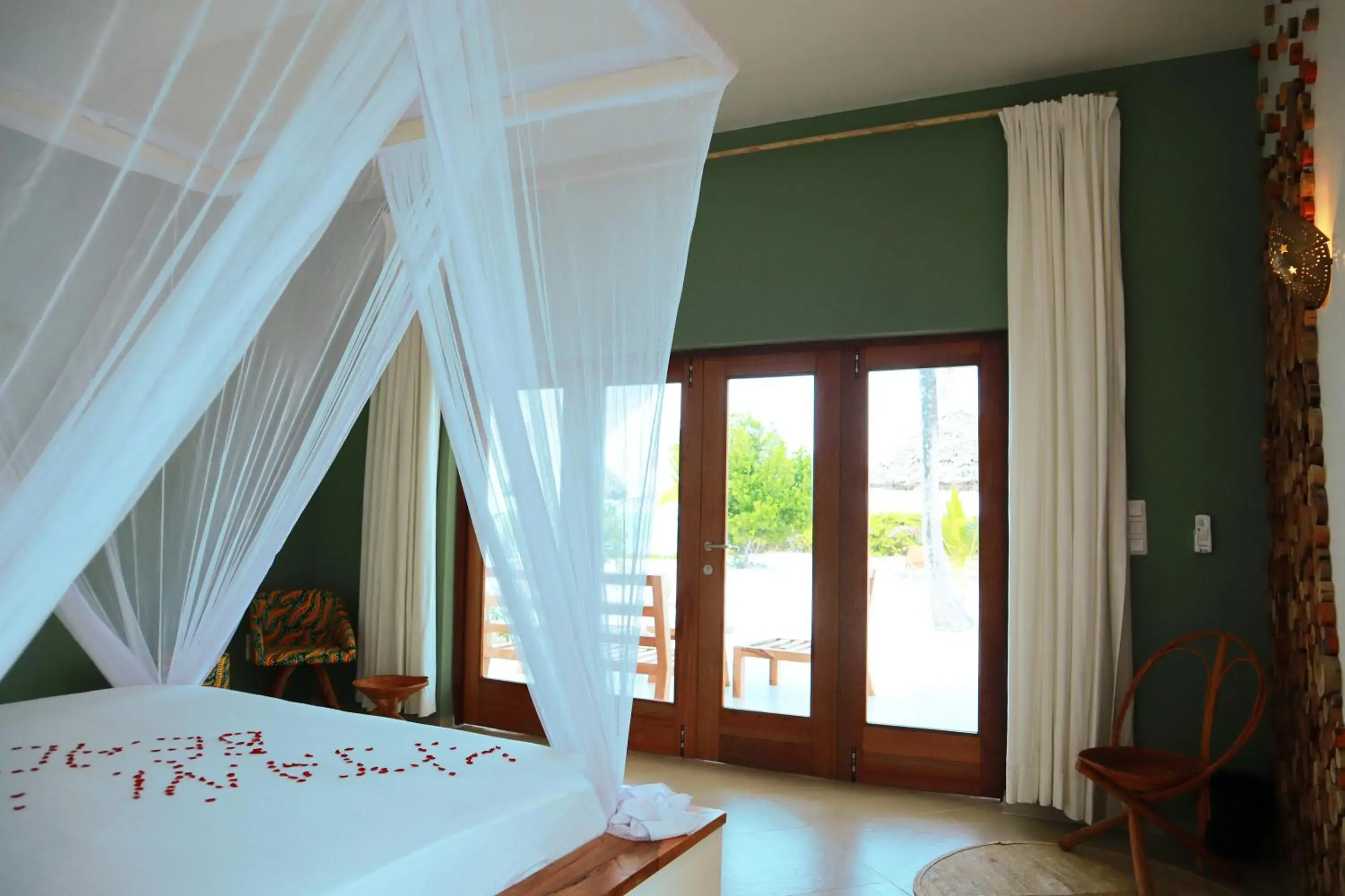 Bedroom, Bed in Kijani Beach Villas Bedroom, Bed in Kijani Beach Villas