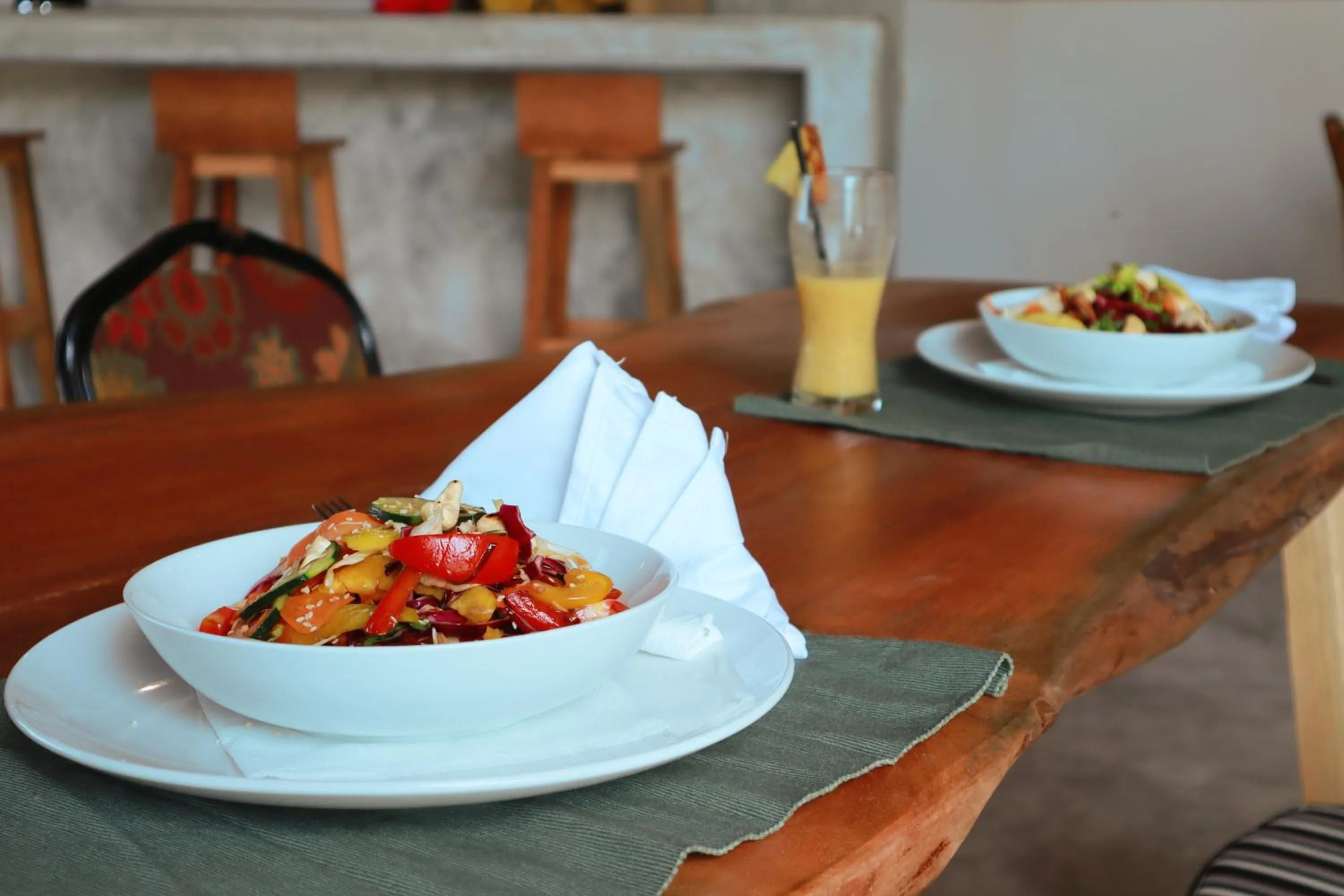 Food and drinks in Kijani Beach Villas