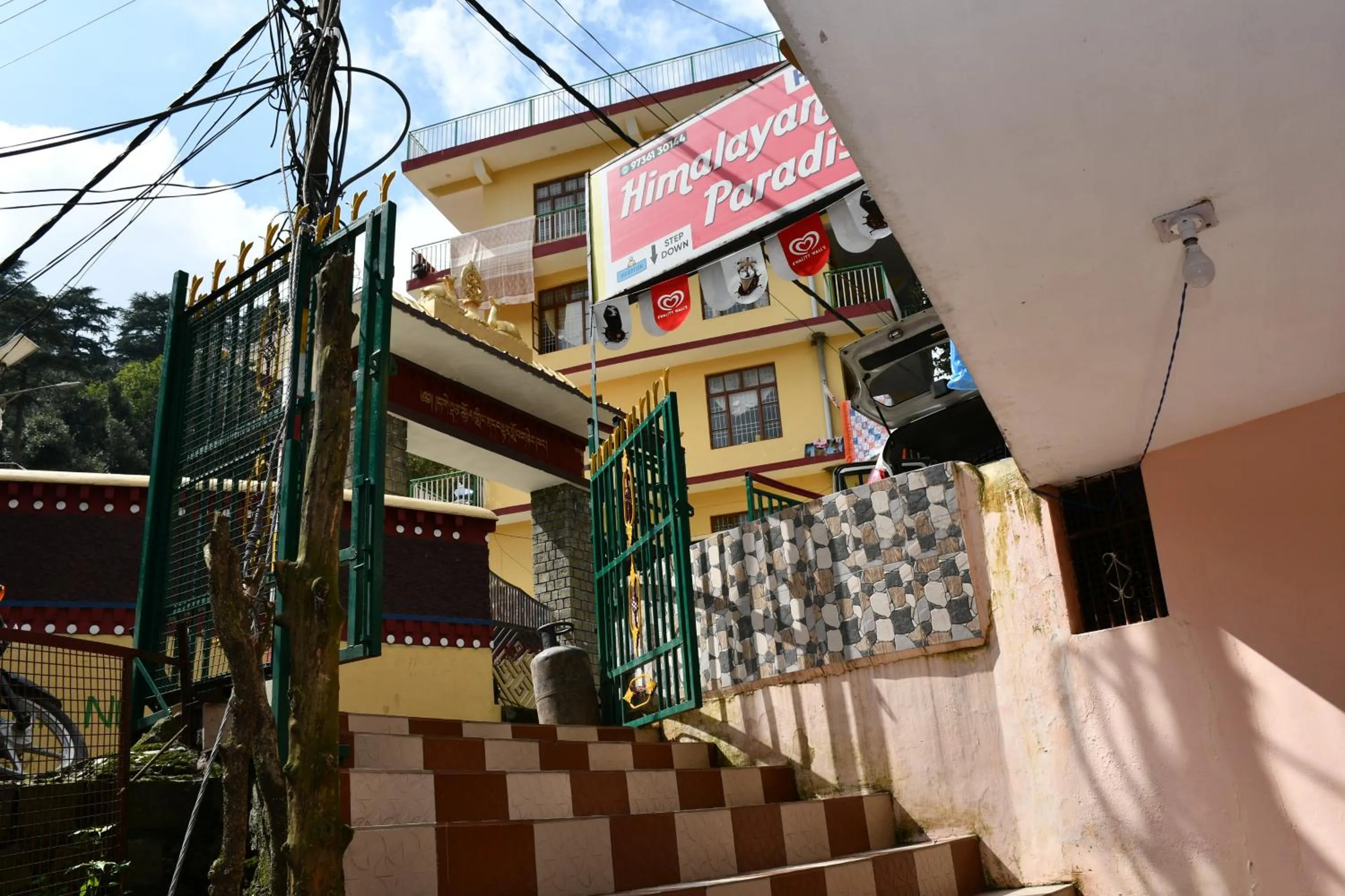 HOTEL HIMALYAN PARADISE