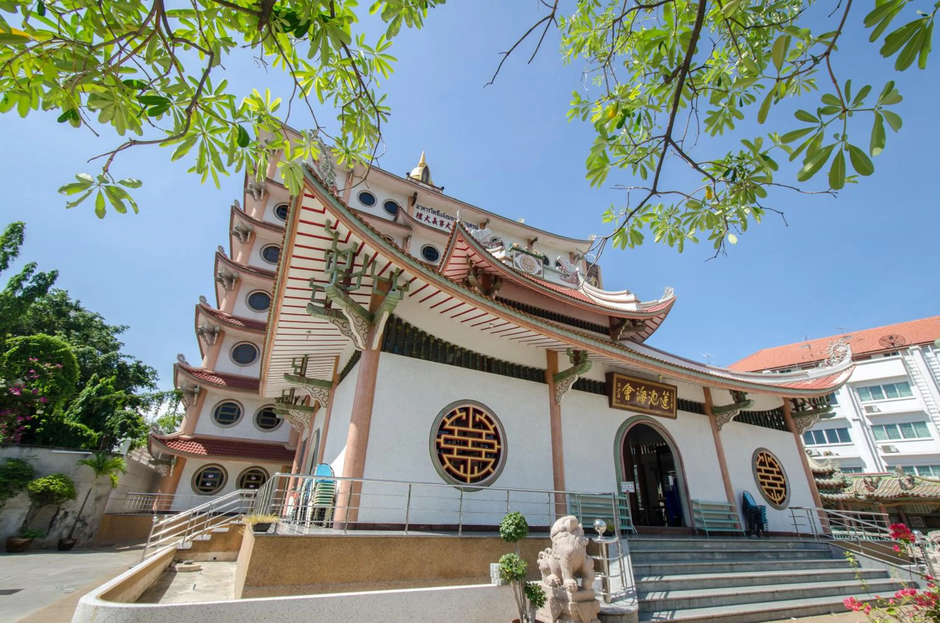 Area and facilities in iCheck inn Residences Sathorn