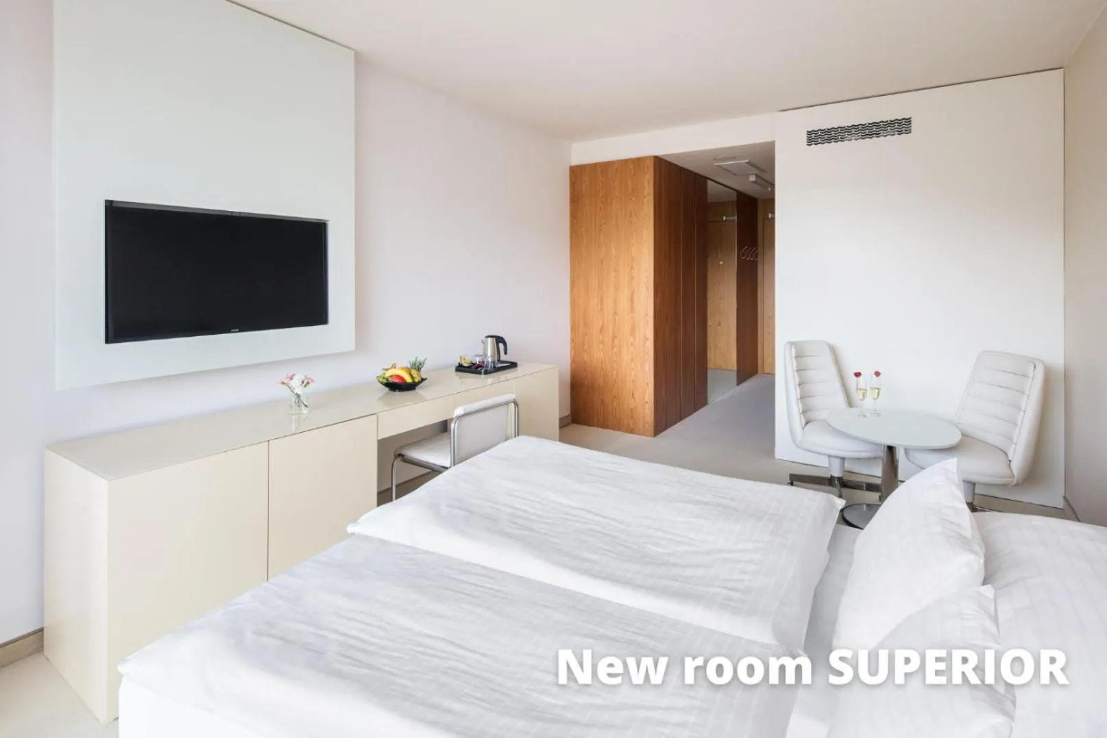 Bedroom, Bed in Hotel Thermal