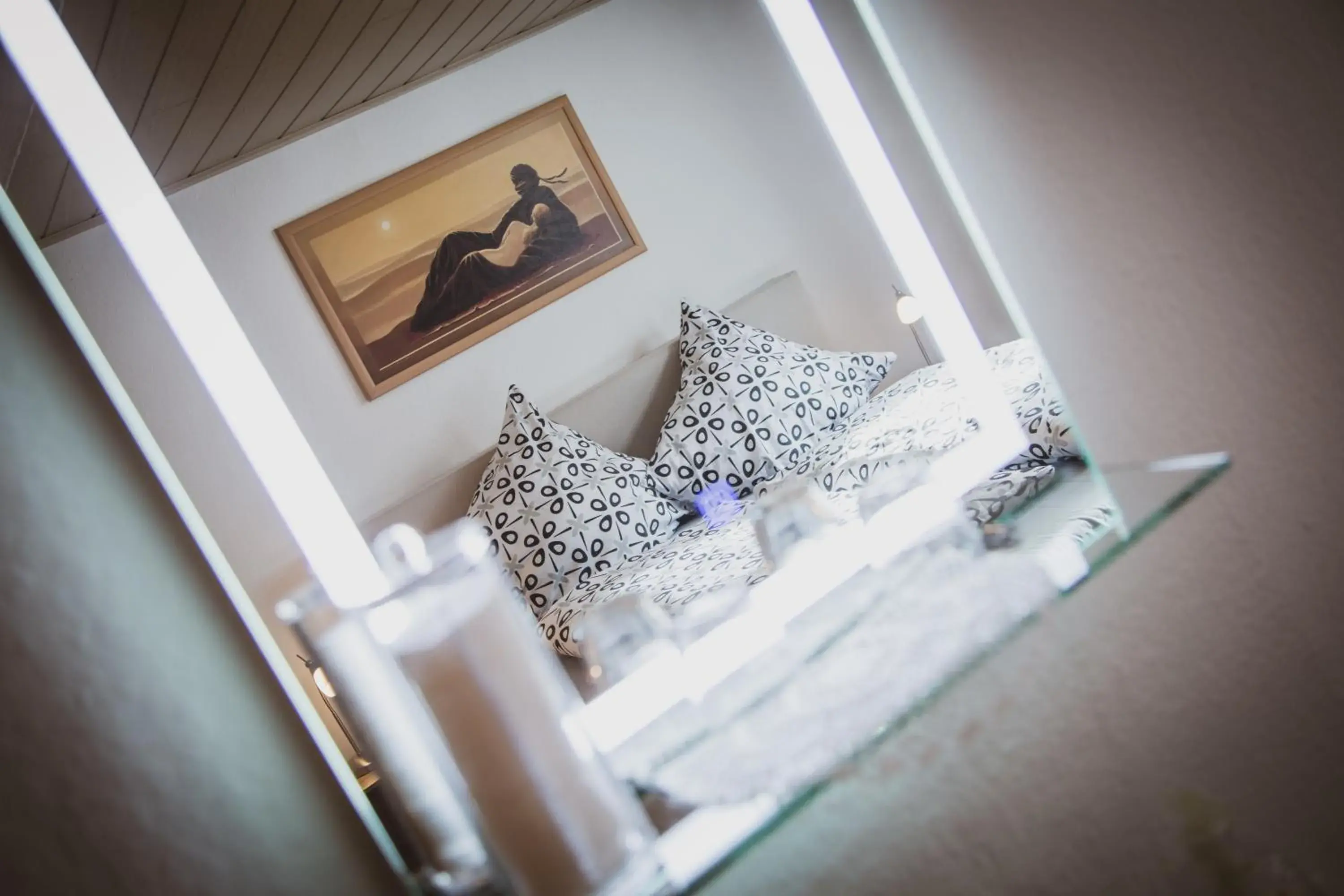 Double Room with Shared Bathroom - single occupancy in Restaurant / Pension Mainzer Tor Double Room with Shared Bathroom - single occupancy in Restaurant / Pension Mainzer Tor
