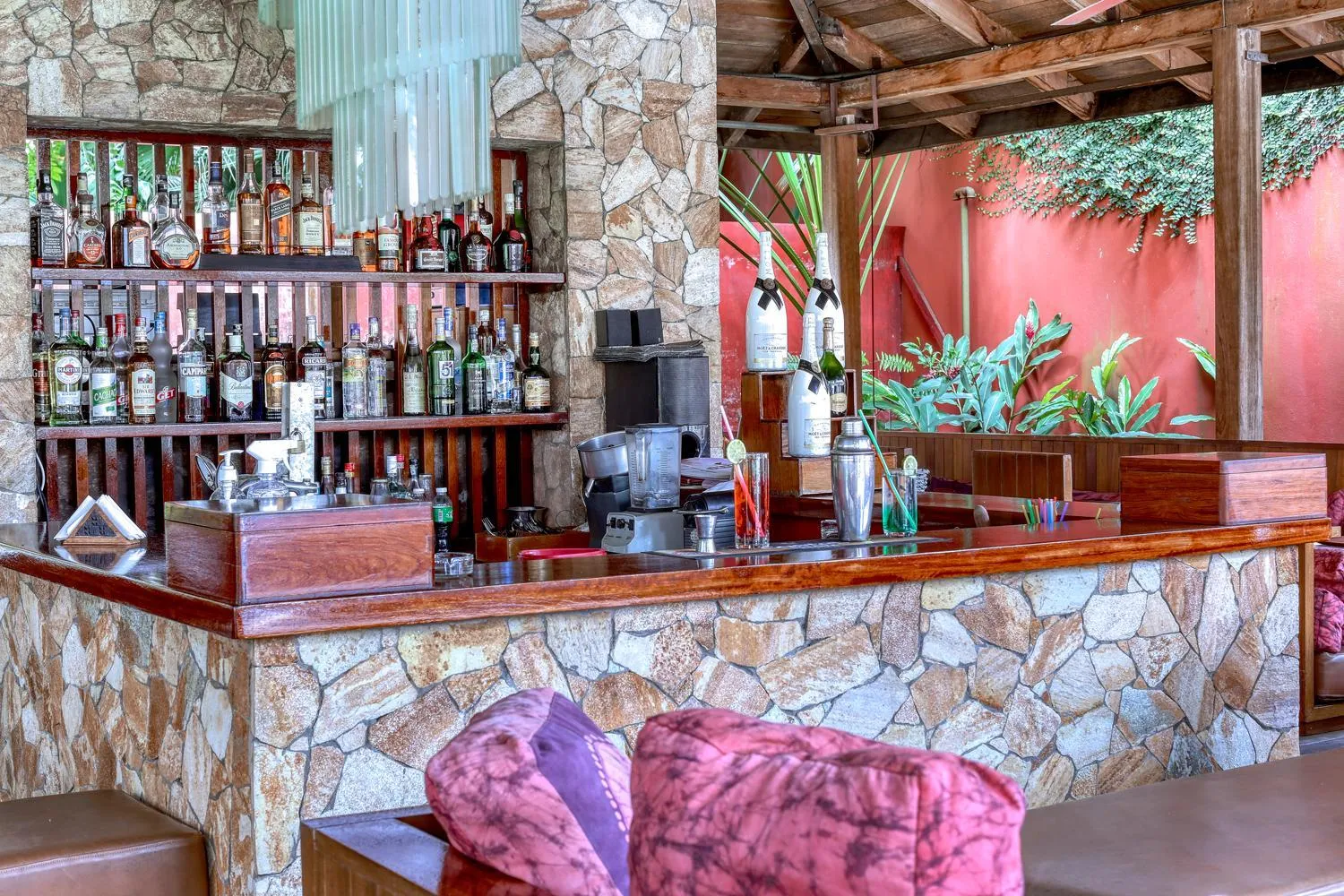 Lounge or bar in AKWA PALACE Douala