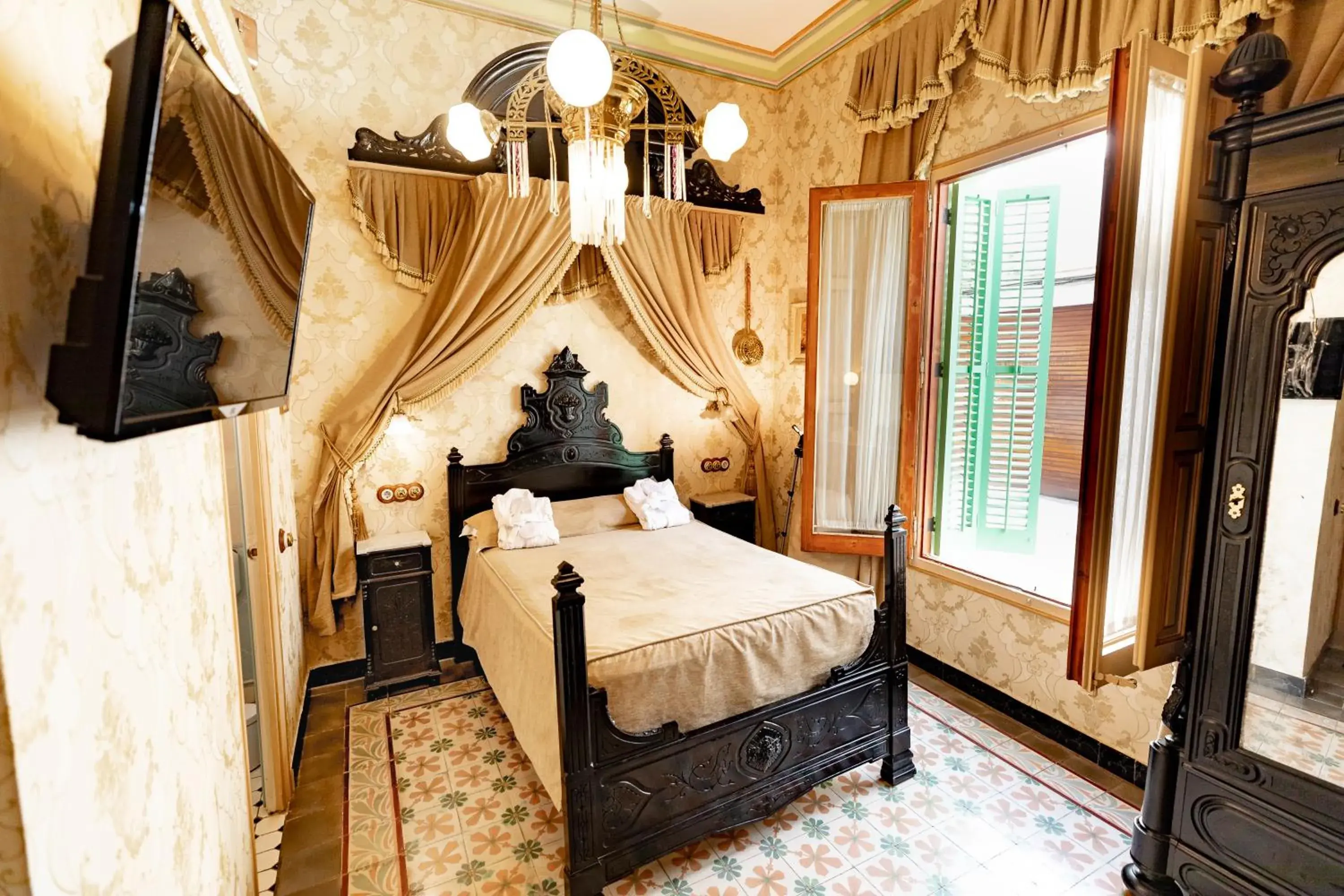 Double Room in Sitges Royal Rooms Double Room in Sitges Royal Rooms