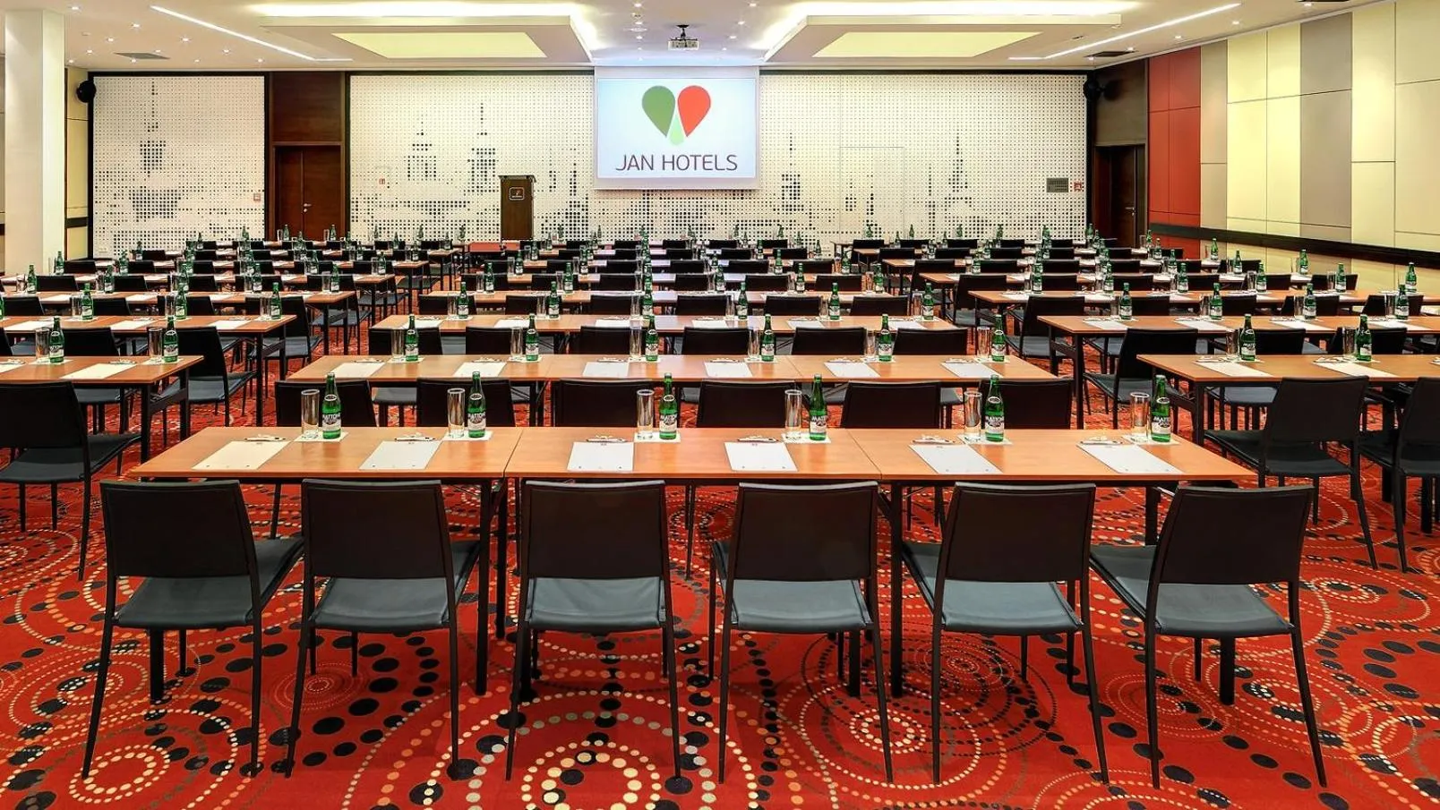 Business facilities in Hotel Duo & Wellness