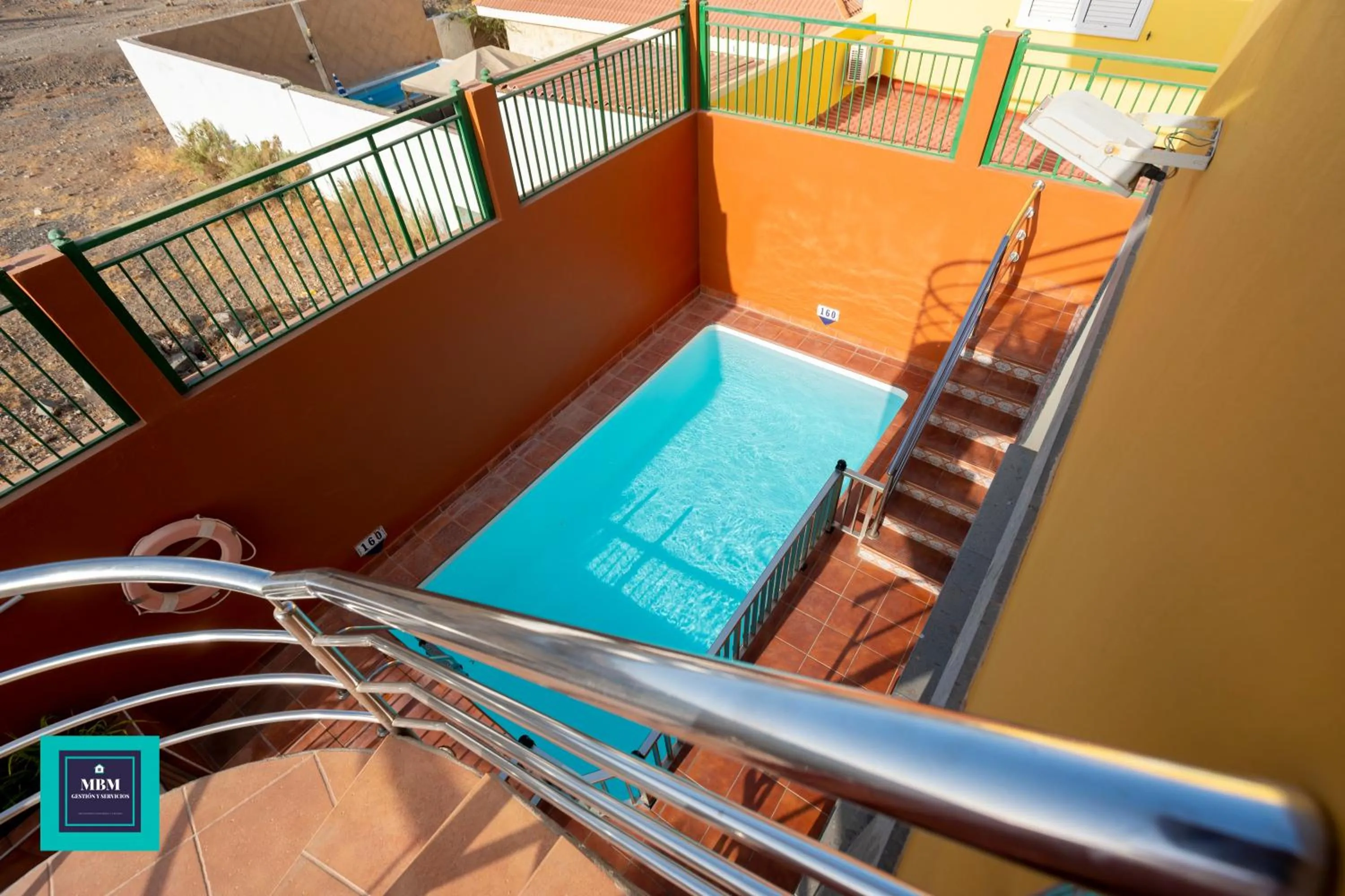 Swimming pool in Inés Apartment, Montaña La Data