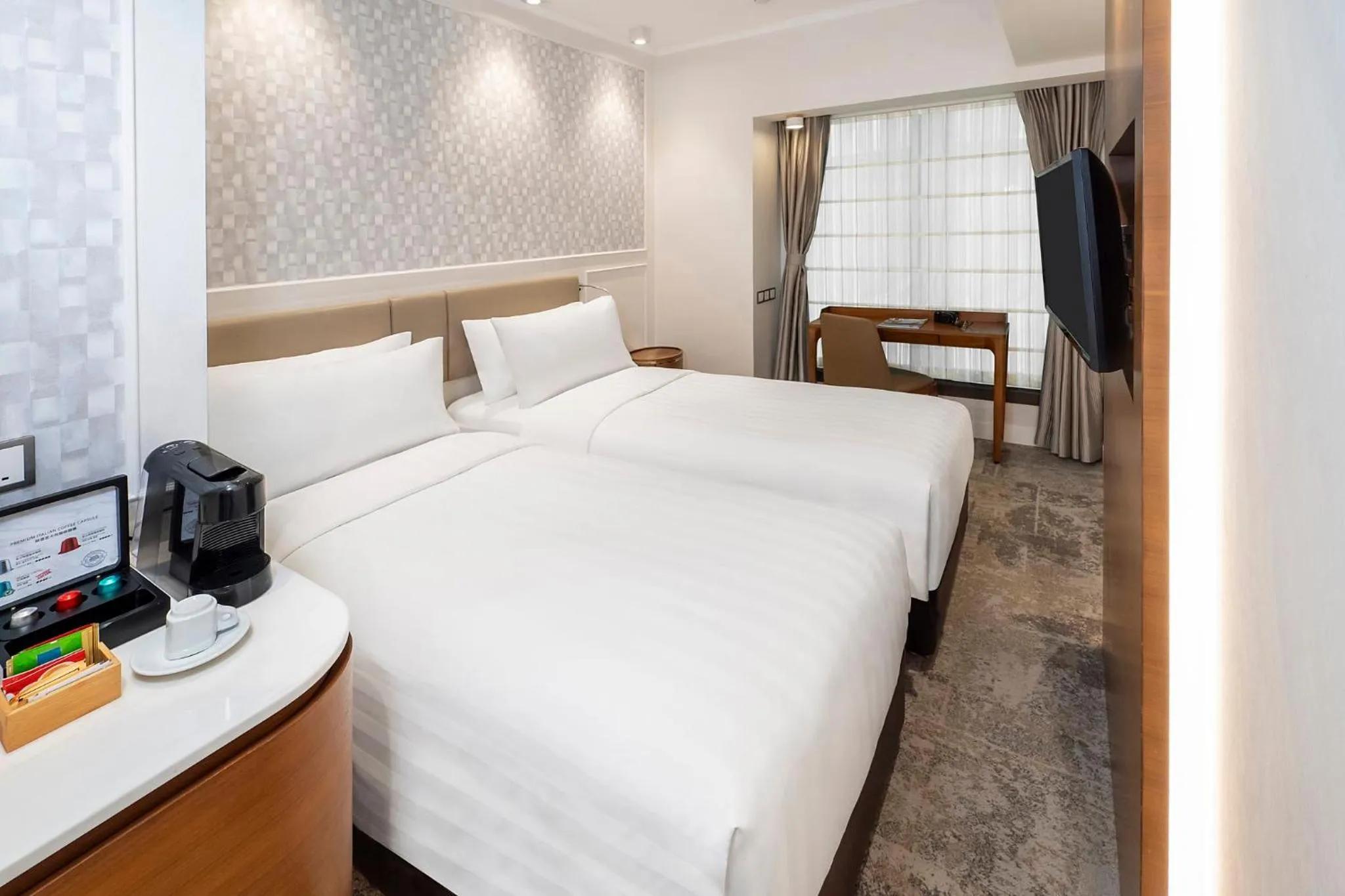 Photo of the whole room, Bed in Y Hotel Hong Kong