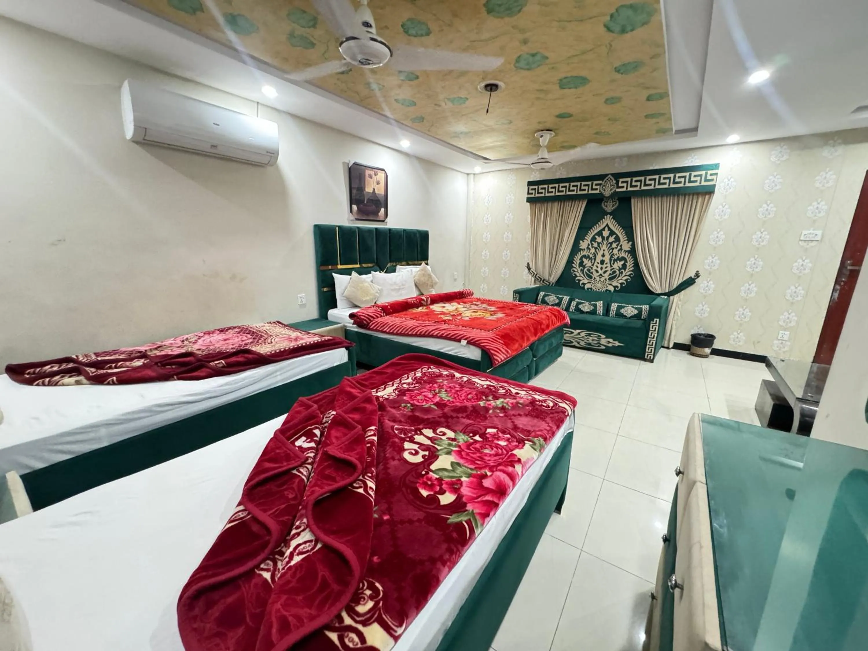 Bedroom in Millat Hotel G9-4