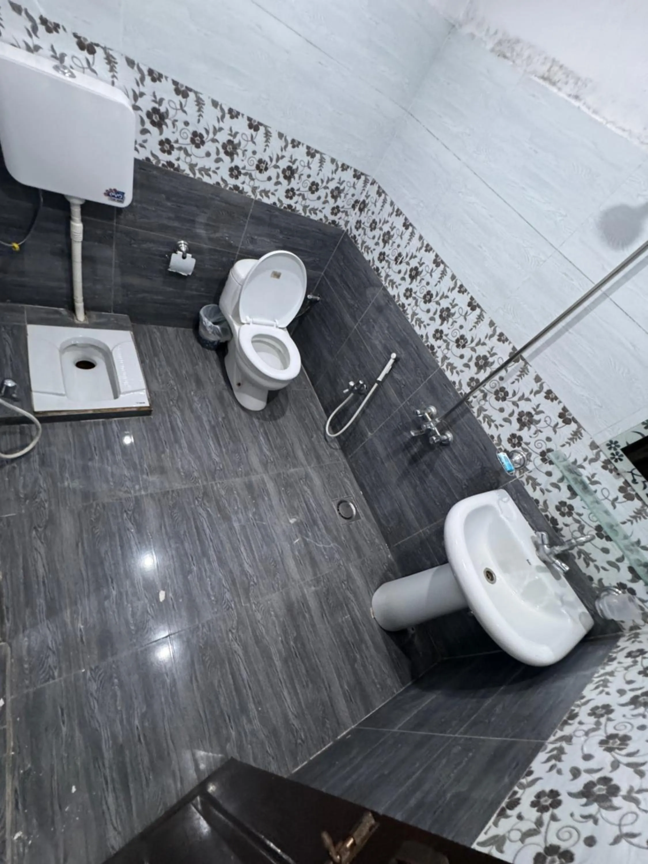 Toilet in Millat Hotel G9-4