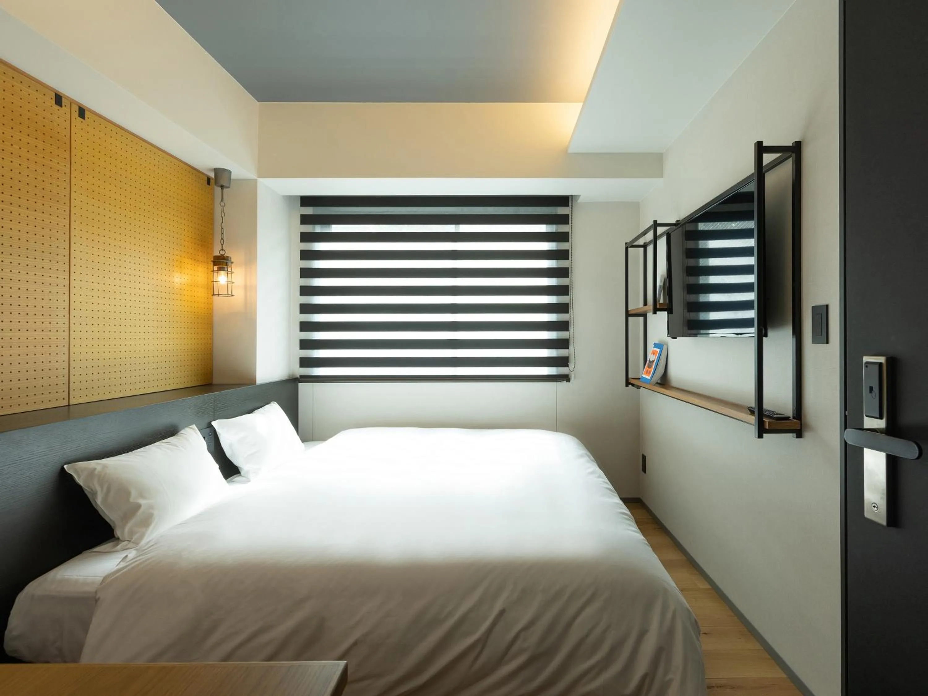 Photo of the whole room, Bed in LAMP LIGHT BOOKS HOTEL fukuoka