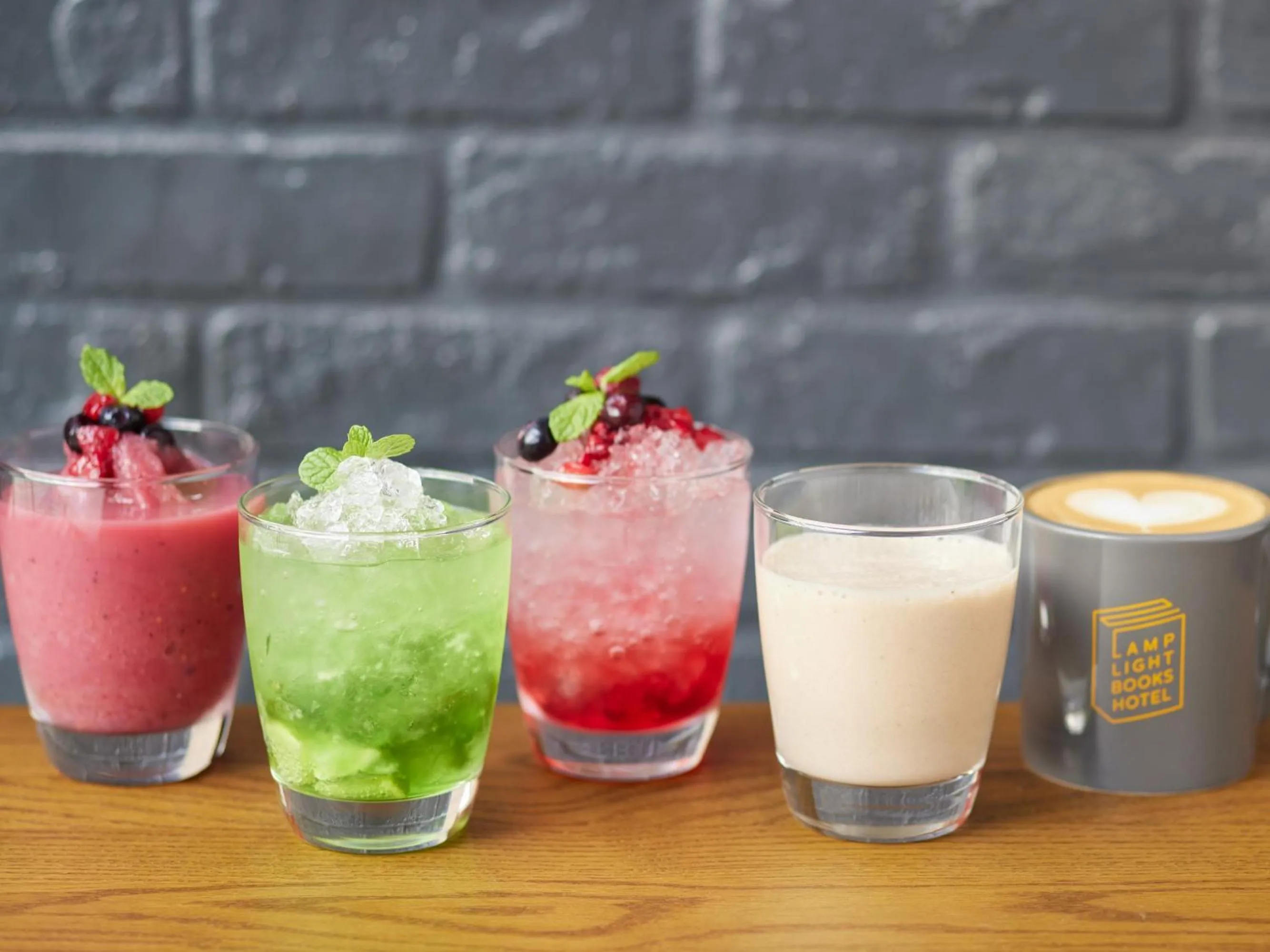 Drinks in LAMP LIGHT BOOKS HOTEL fukuoka