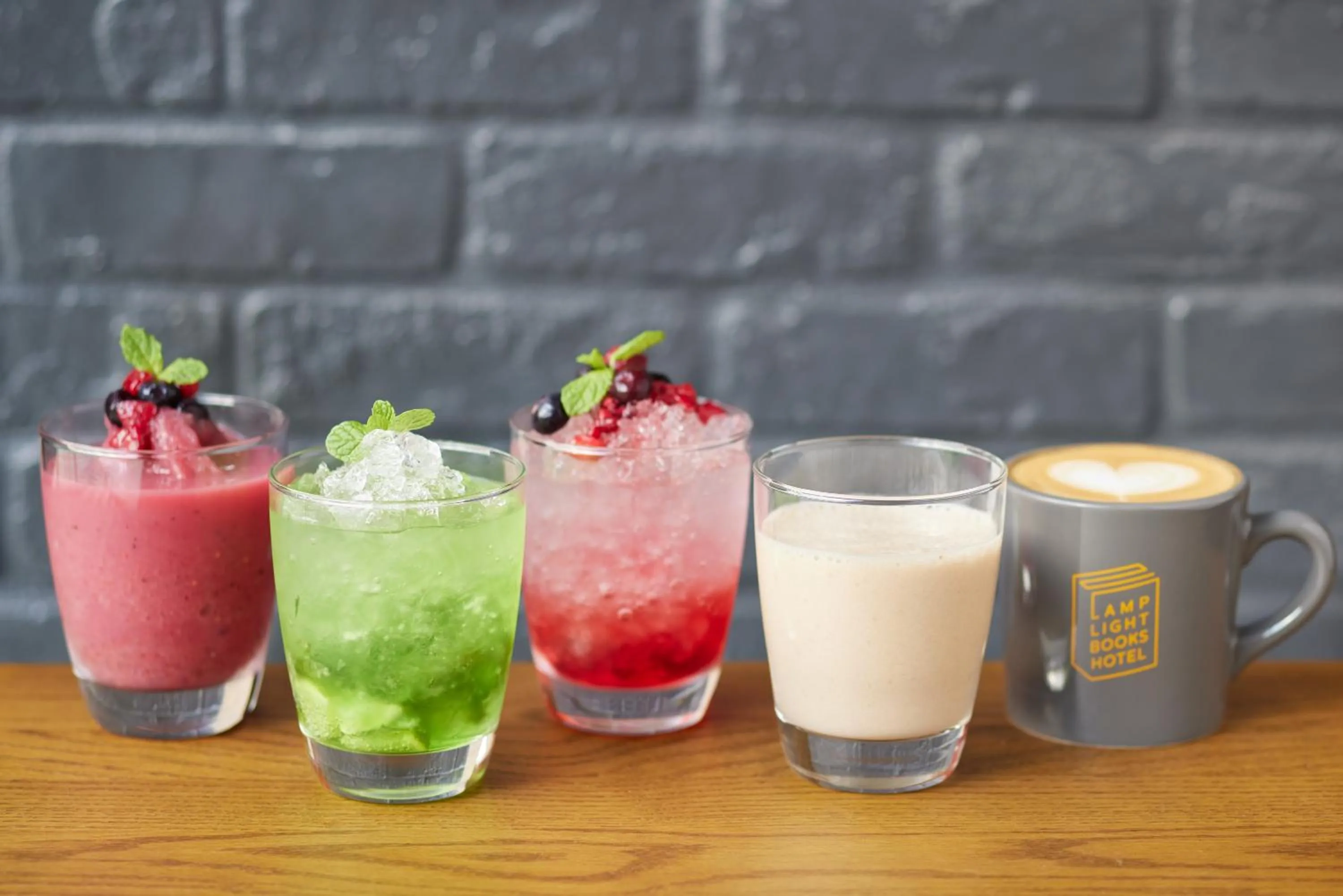 Restaurant/places to eat in LAMP LIGHT BOOKS HOTEL fukuoka