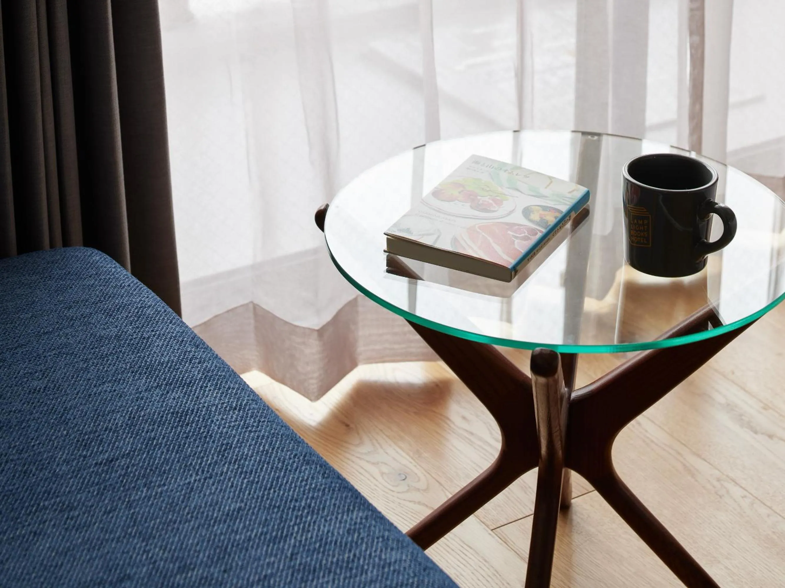 Living room in LAMP LIGHT BOOKS HOTEL fukuoka