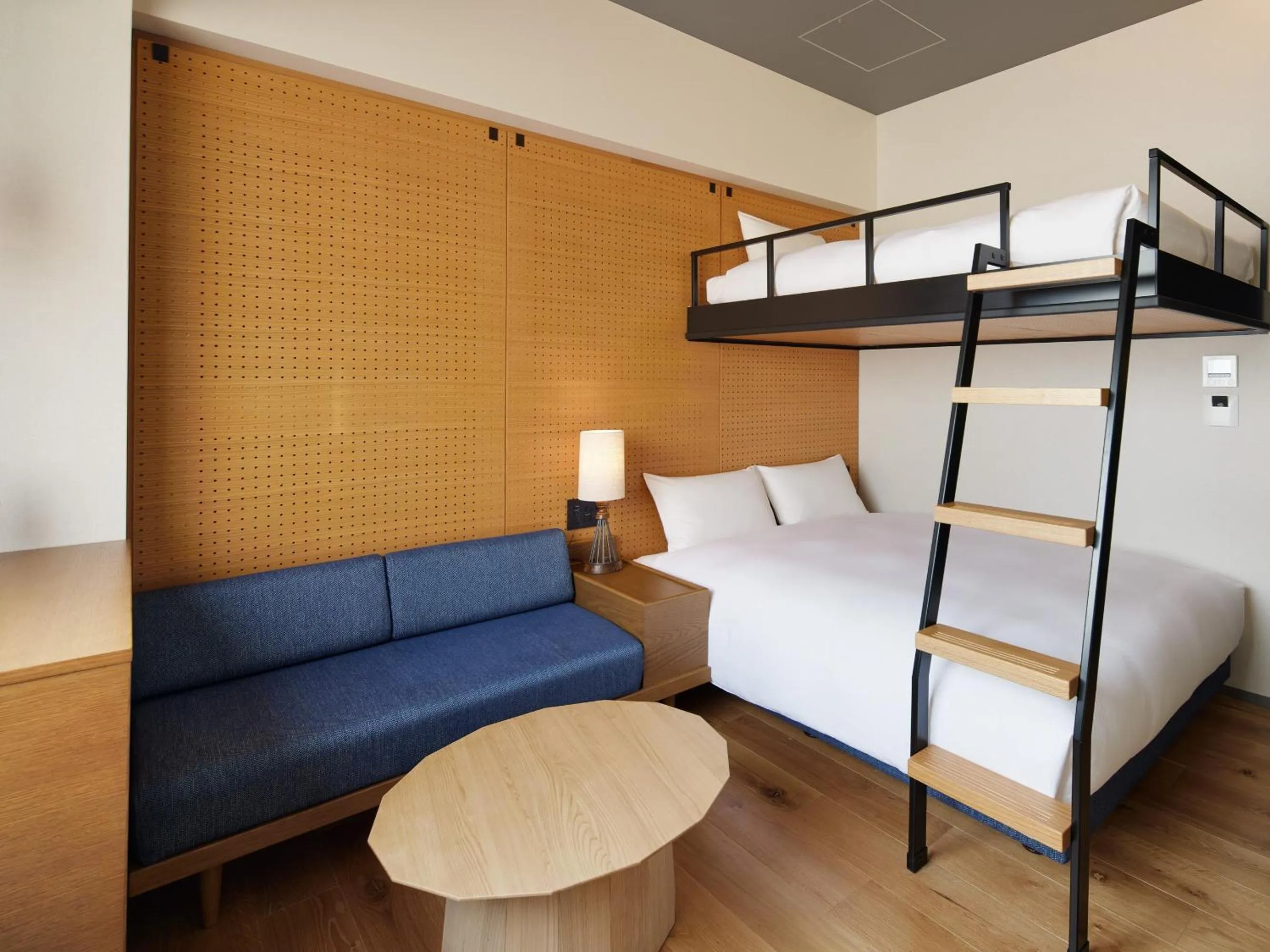 bunk bed, Bed in LAMP LIGHT BOOKS HOTEL fukuoka