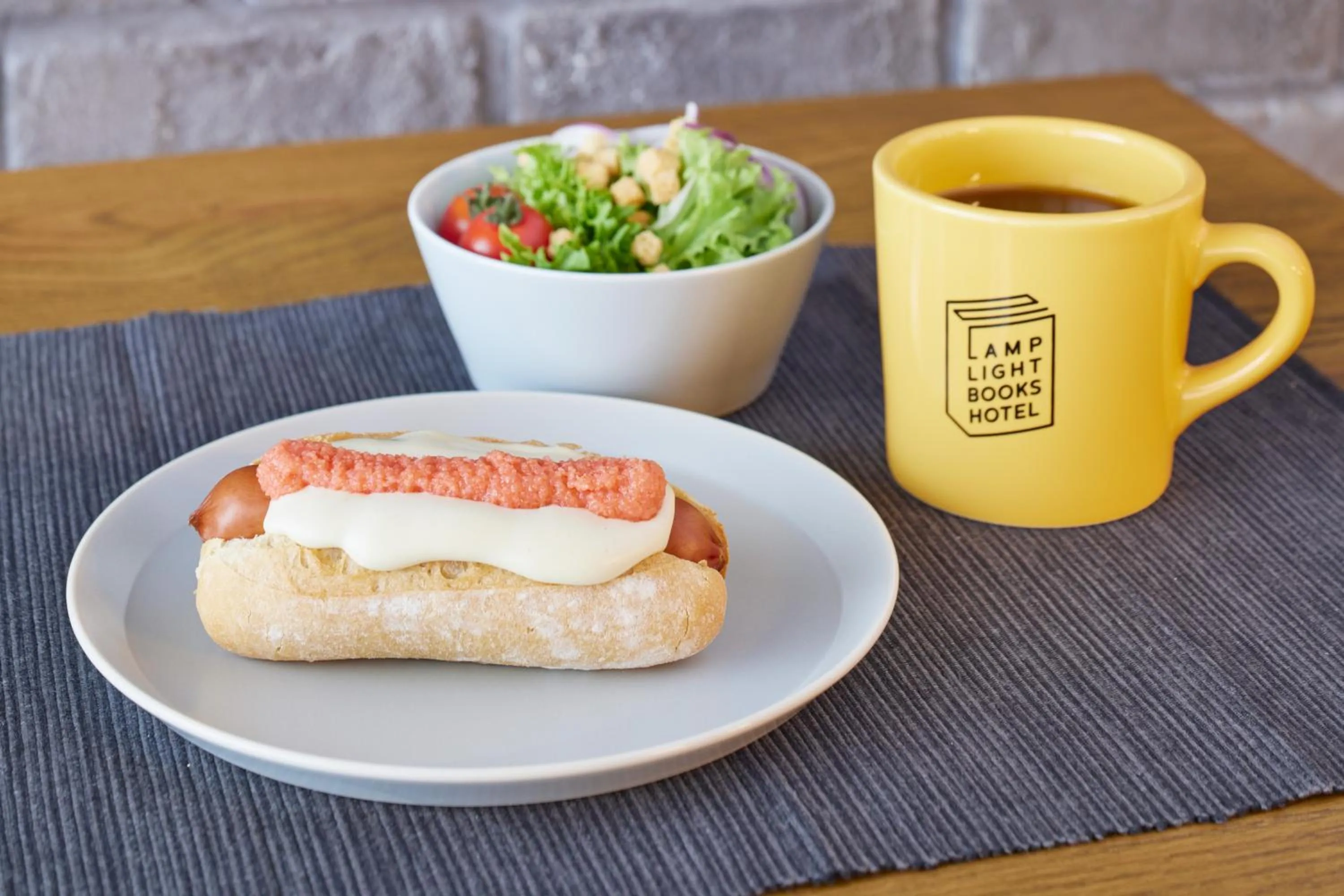 Restaurant/places to eat in LAMP LIGHT BOOKS HOTEL fukuoka