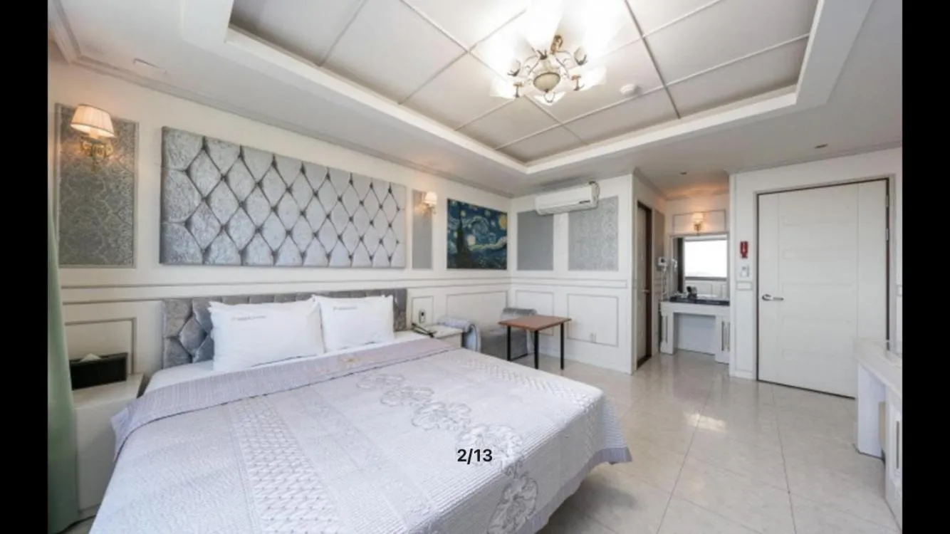 Bed in Yeosu Beach Hotel