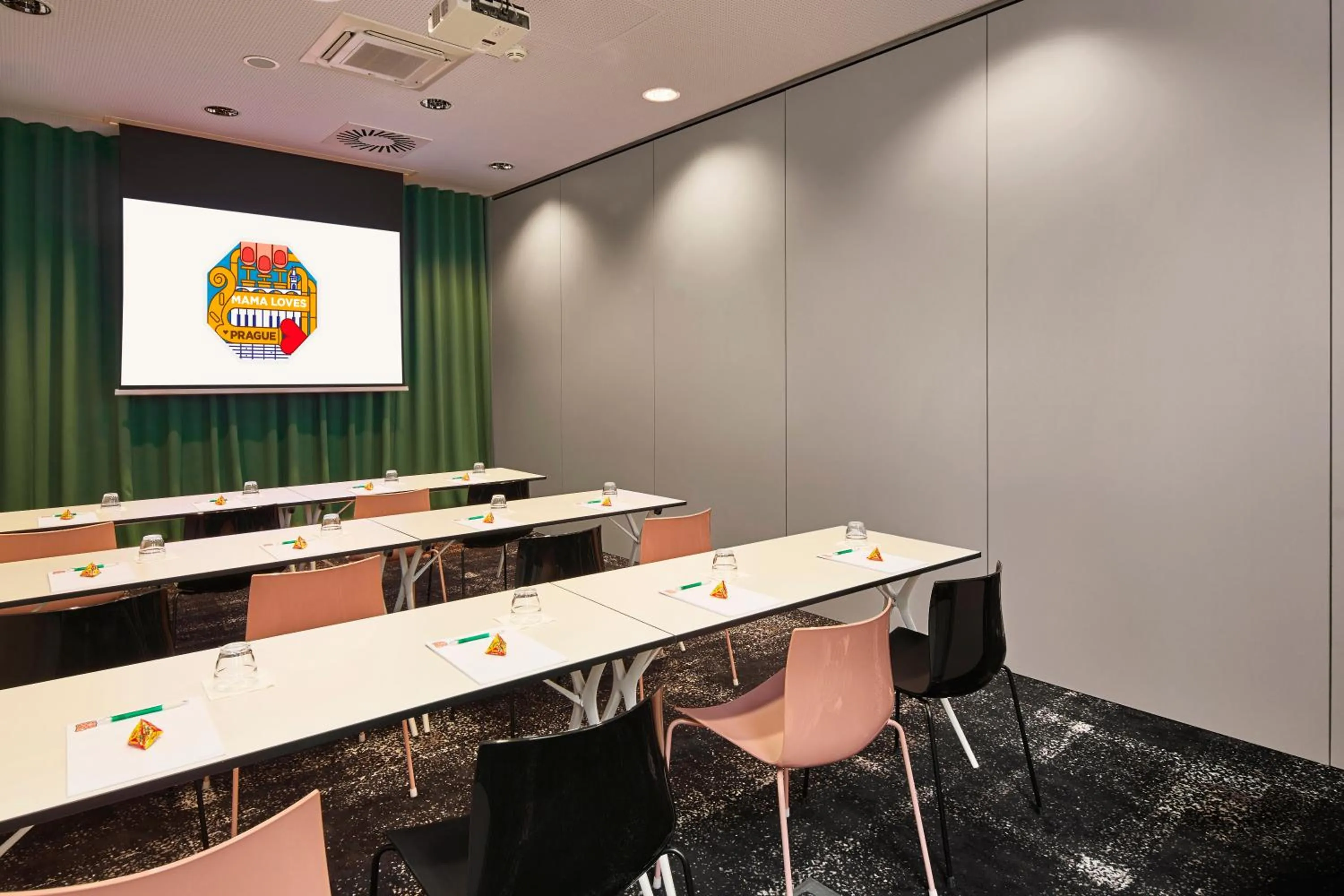 Meeting/conference room in Mama Shelter Prague