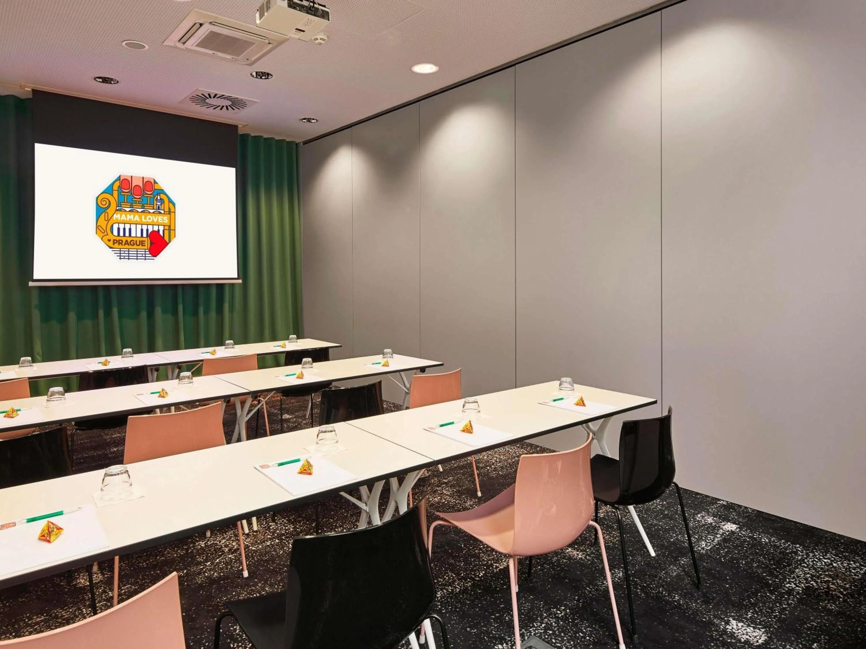 Meeting/conference room in Mama Shelter Prague