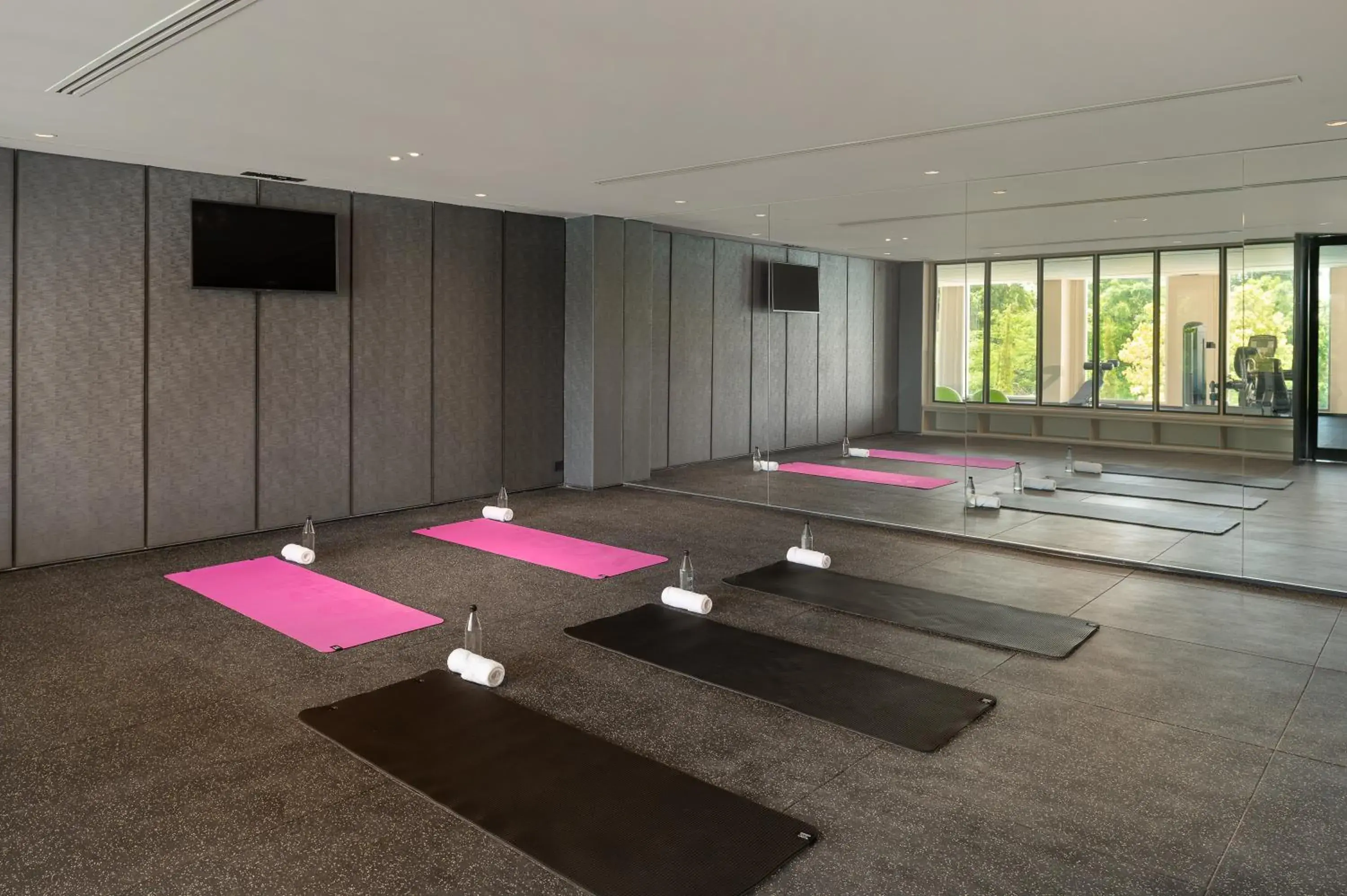 Fitness centre/facilities in Cross Pattaya Pratamnak Fitness centre/facilities in Cross Pattaya Pratamnak