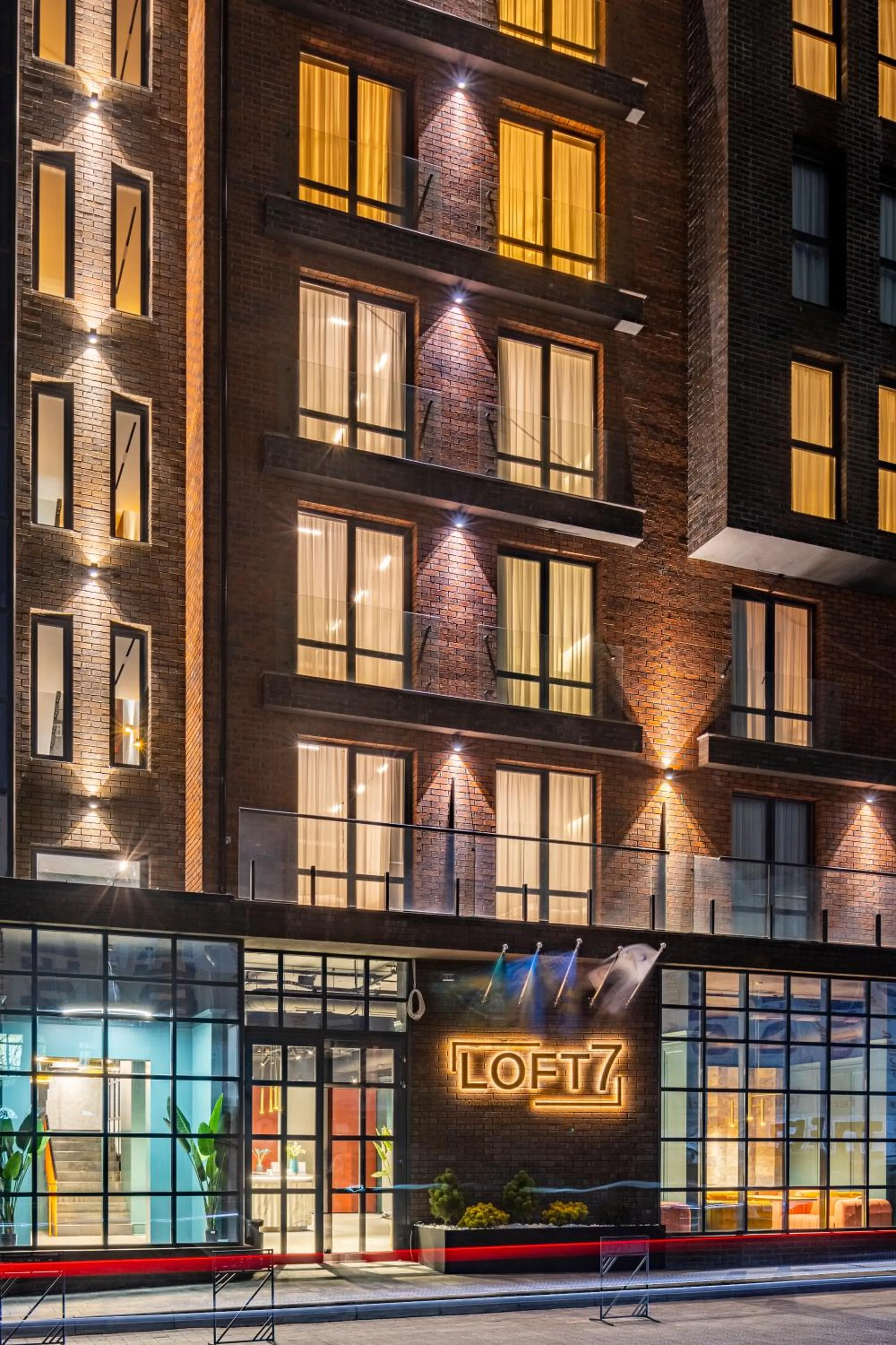 Property building in Loft7